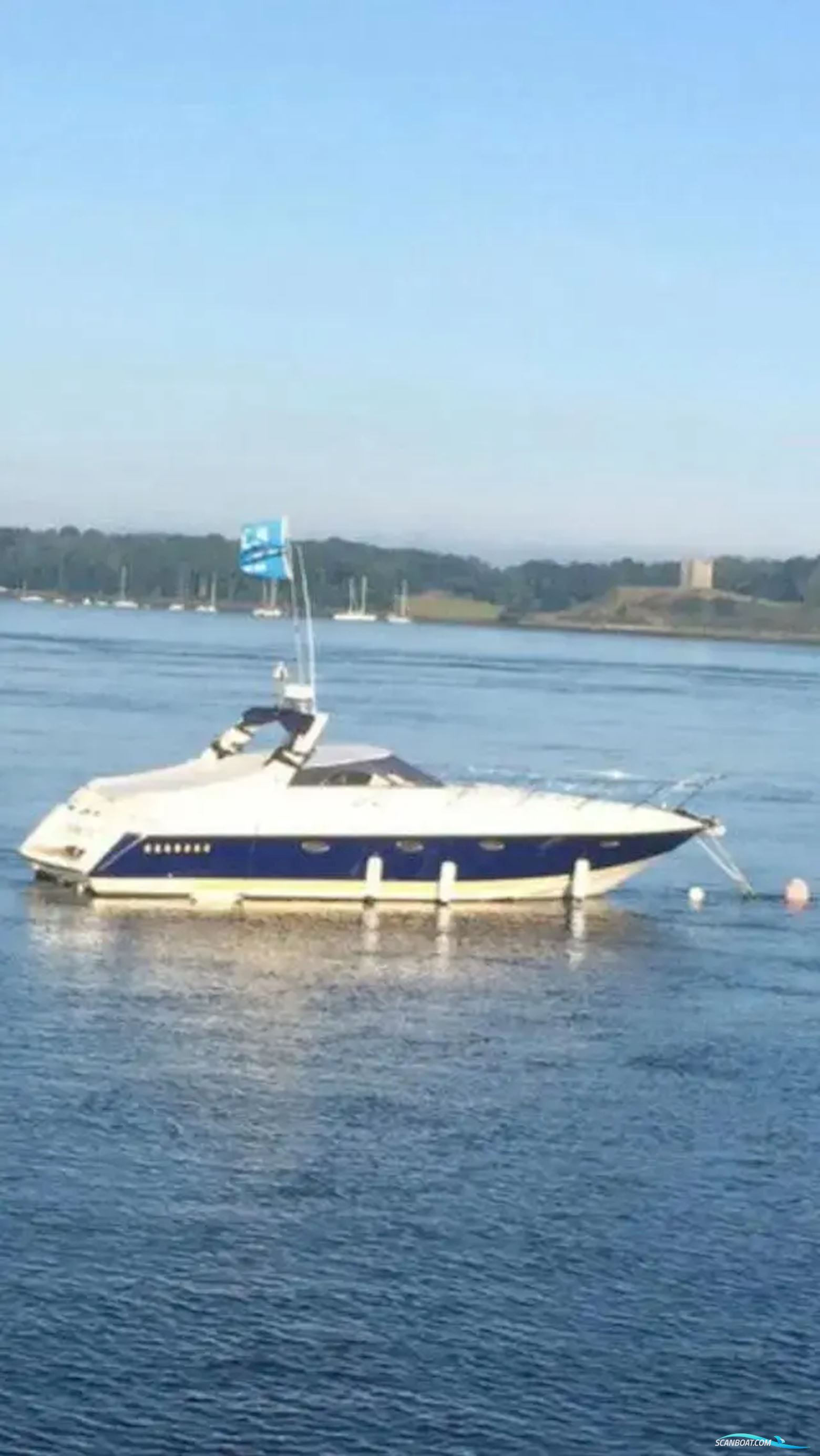 Sunseeker Martinique 38