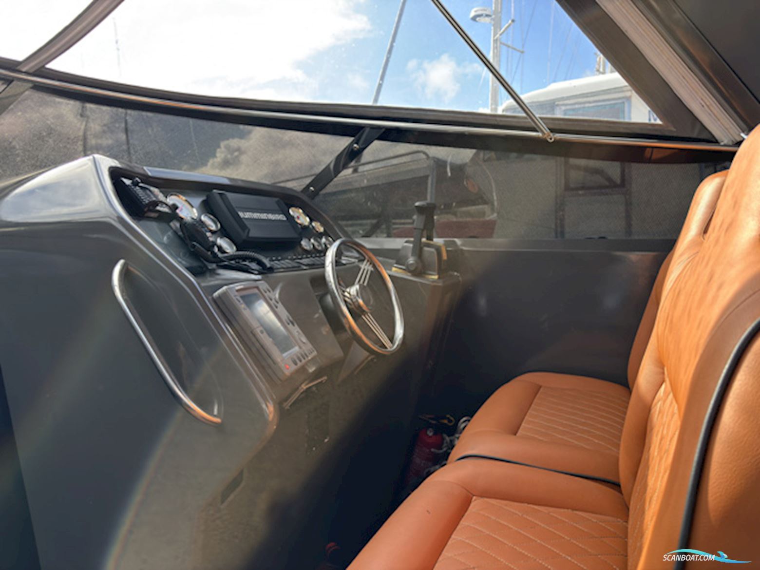 Sunseeker Martinique 38