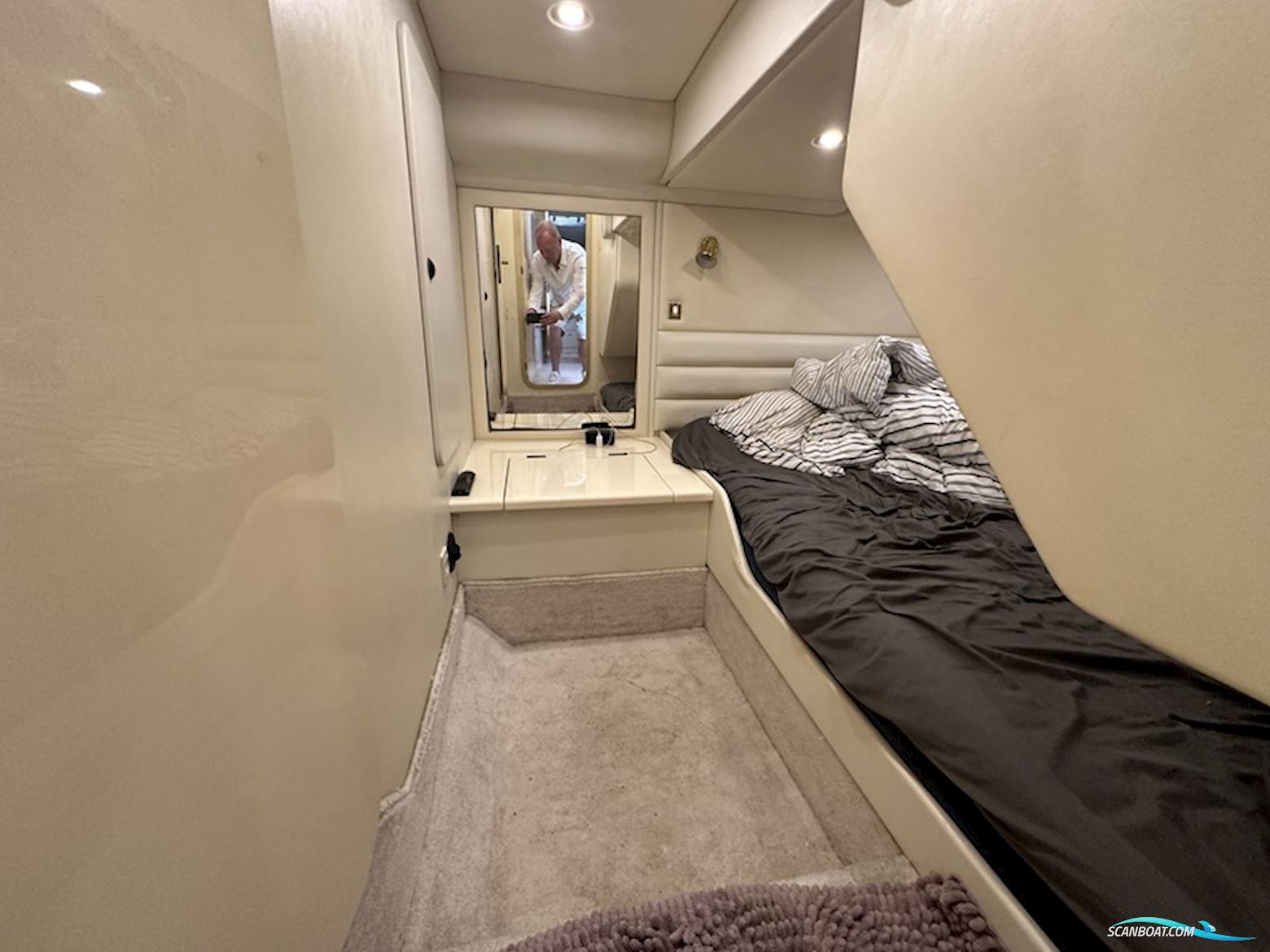 Sunseeker Mustique 42