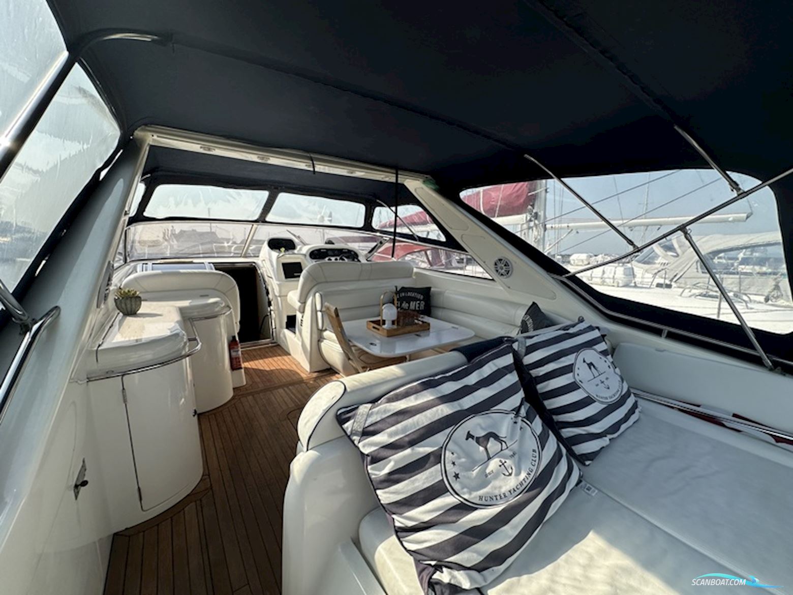 Sunseeker Mustique 42