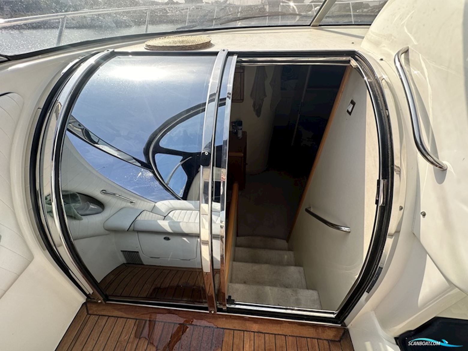 Sunseeker Mustique 42