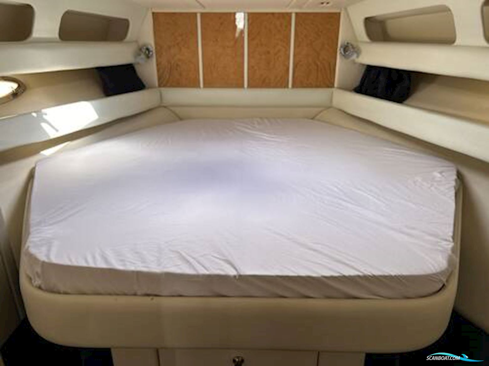 Sunseeker Mystique 42