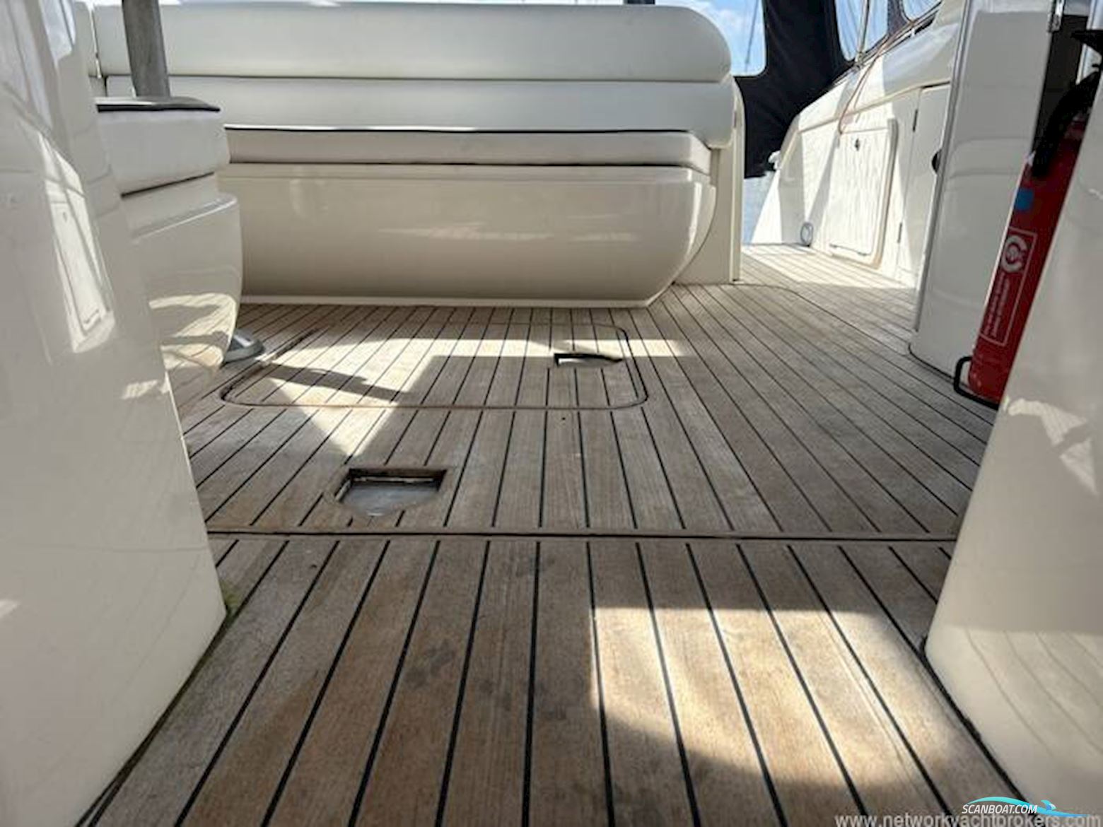Sunseeker Mystique 42