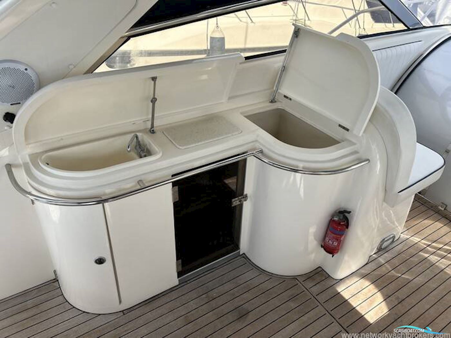 Sunseeker Mystique 42