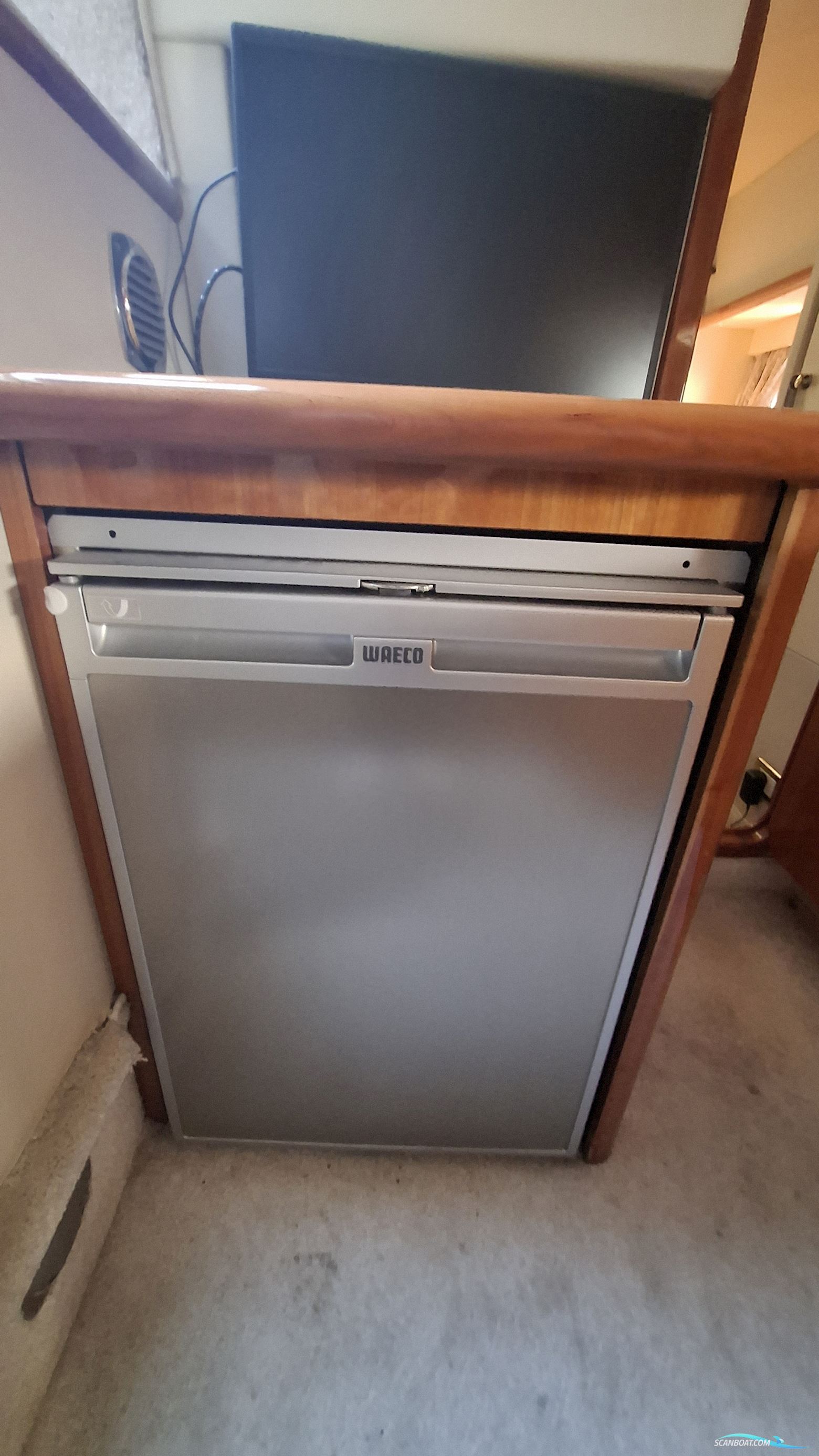 Sunseeker Portofino 400