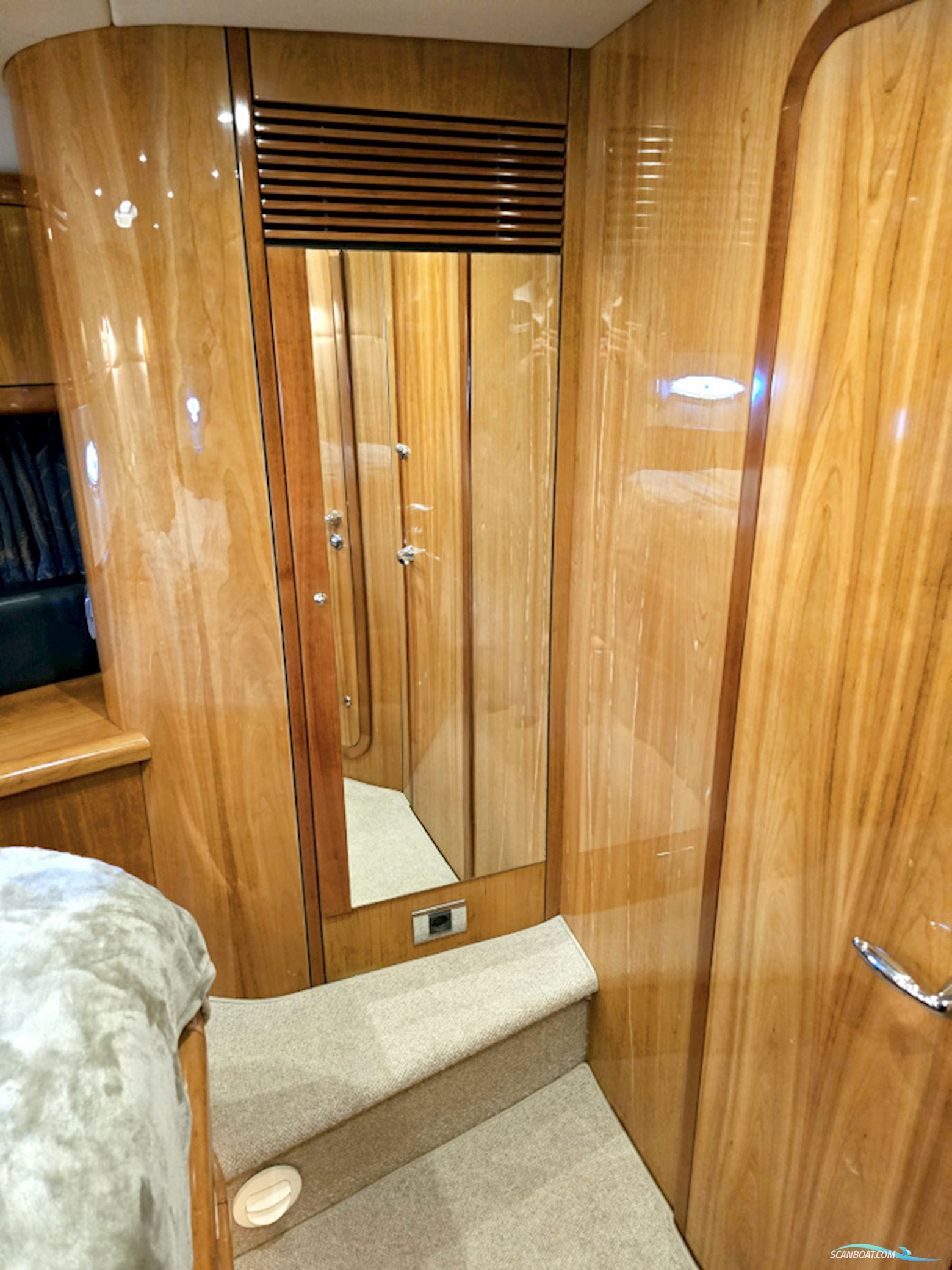 Sunseeker Portofino 46