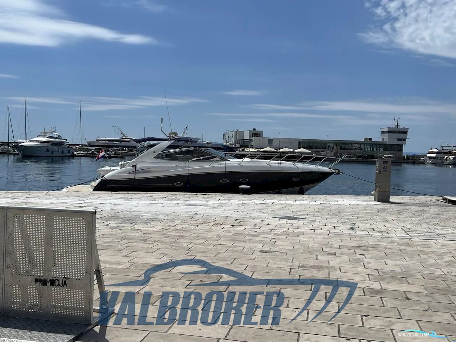 Sunseeker Portofino 46