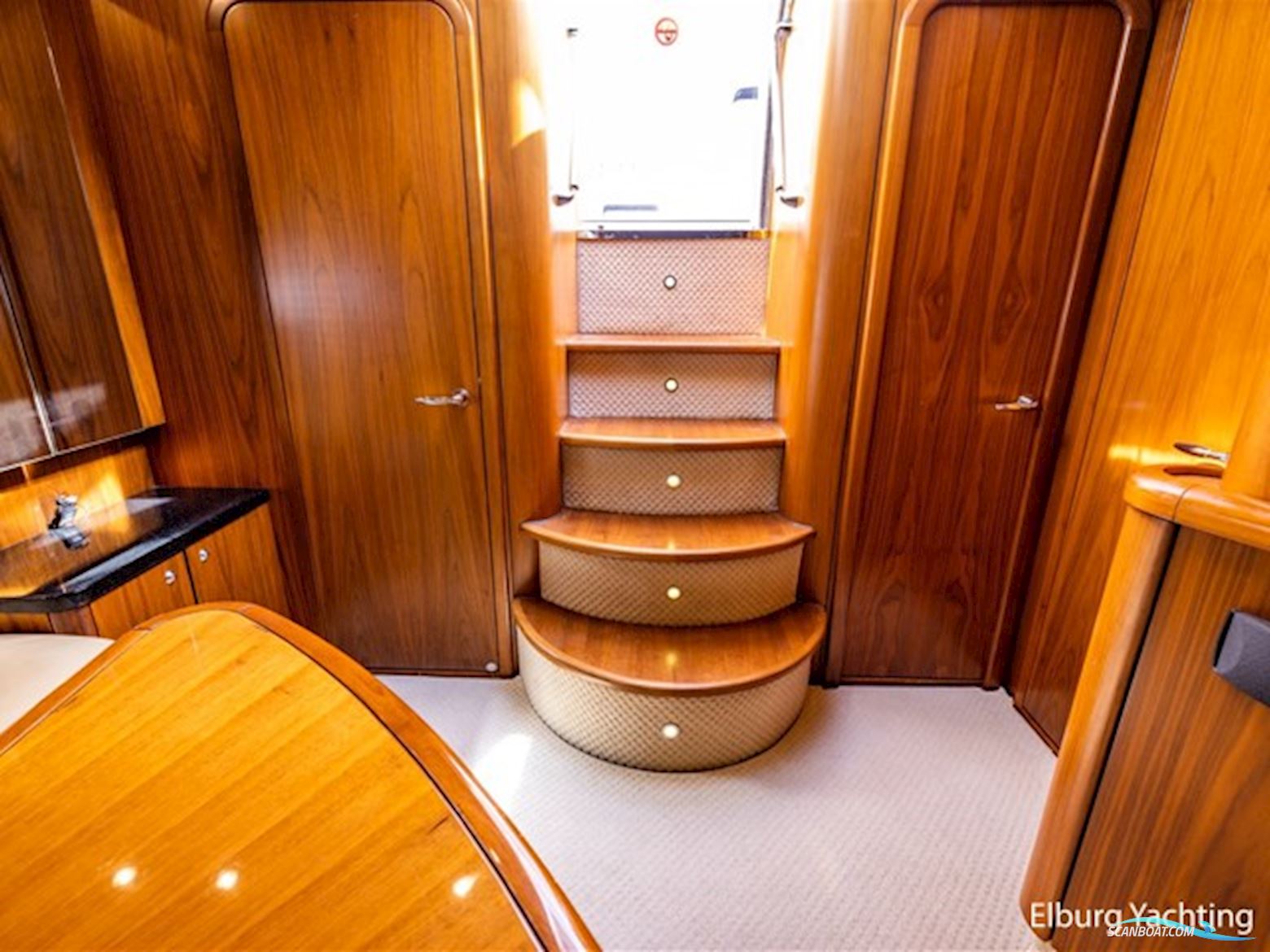 Sunseeker Portofino 53 