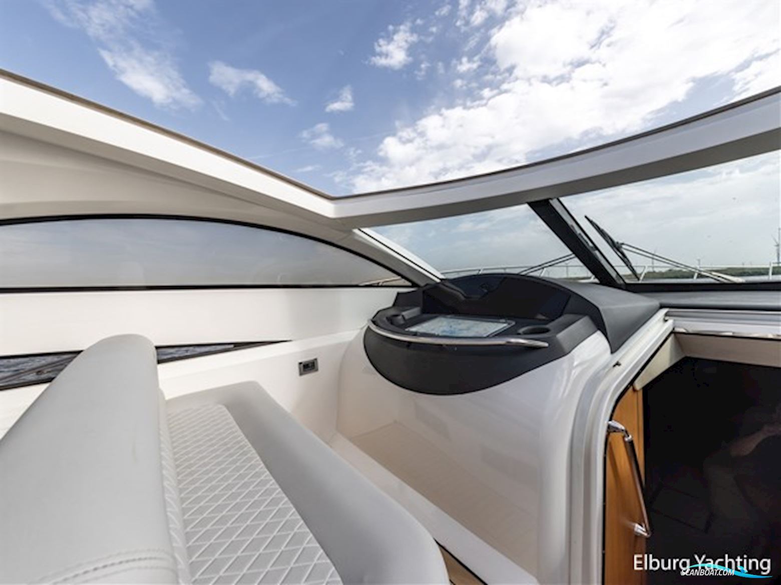 Sunseeker Portofino 53
