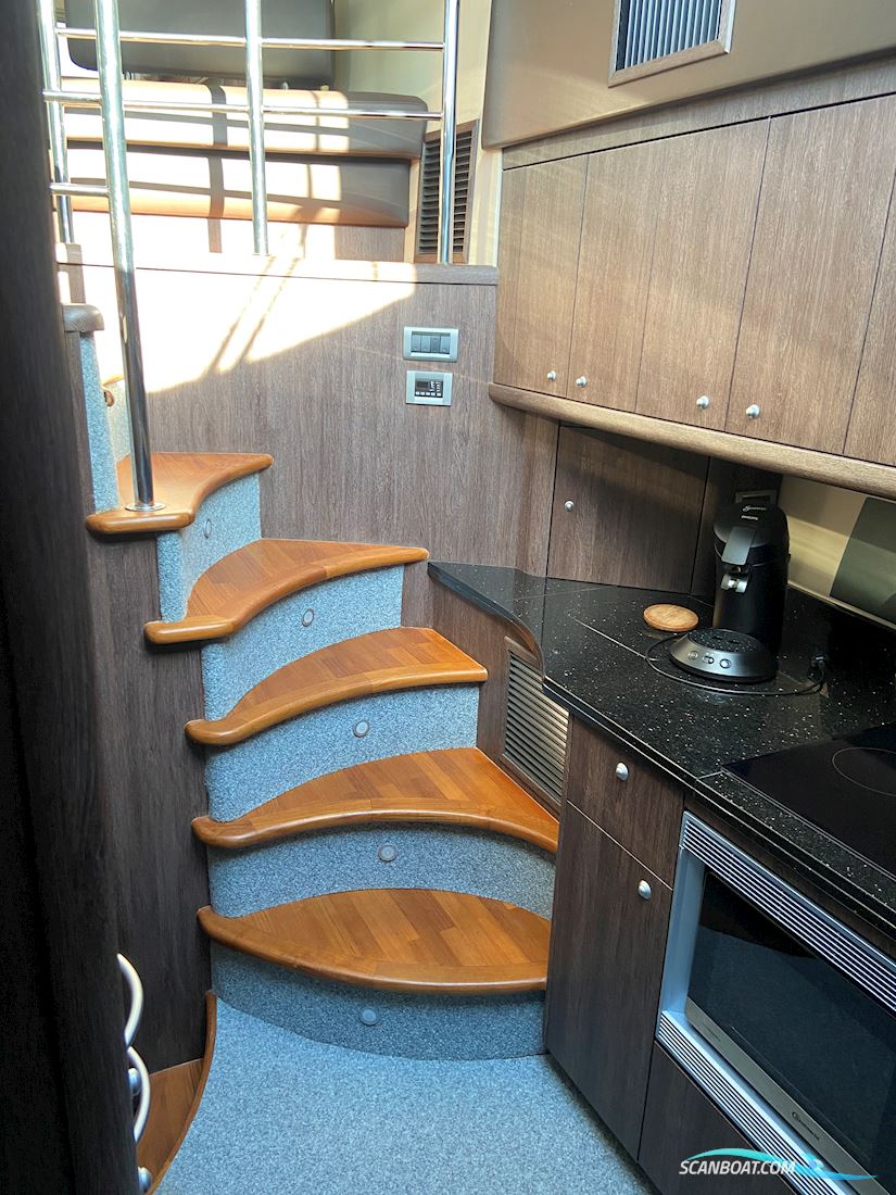 Sunseeker Predator 52