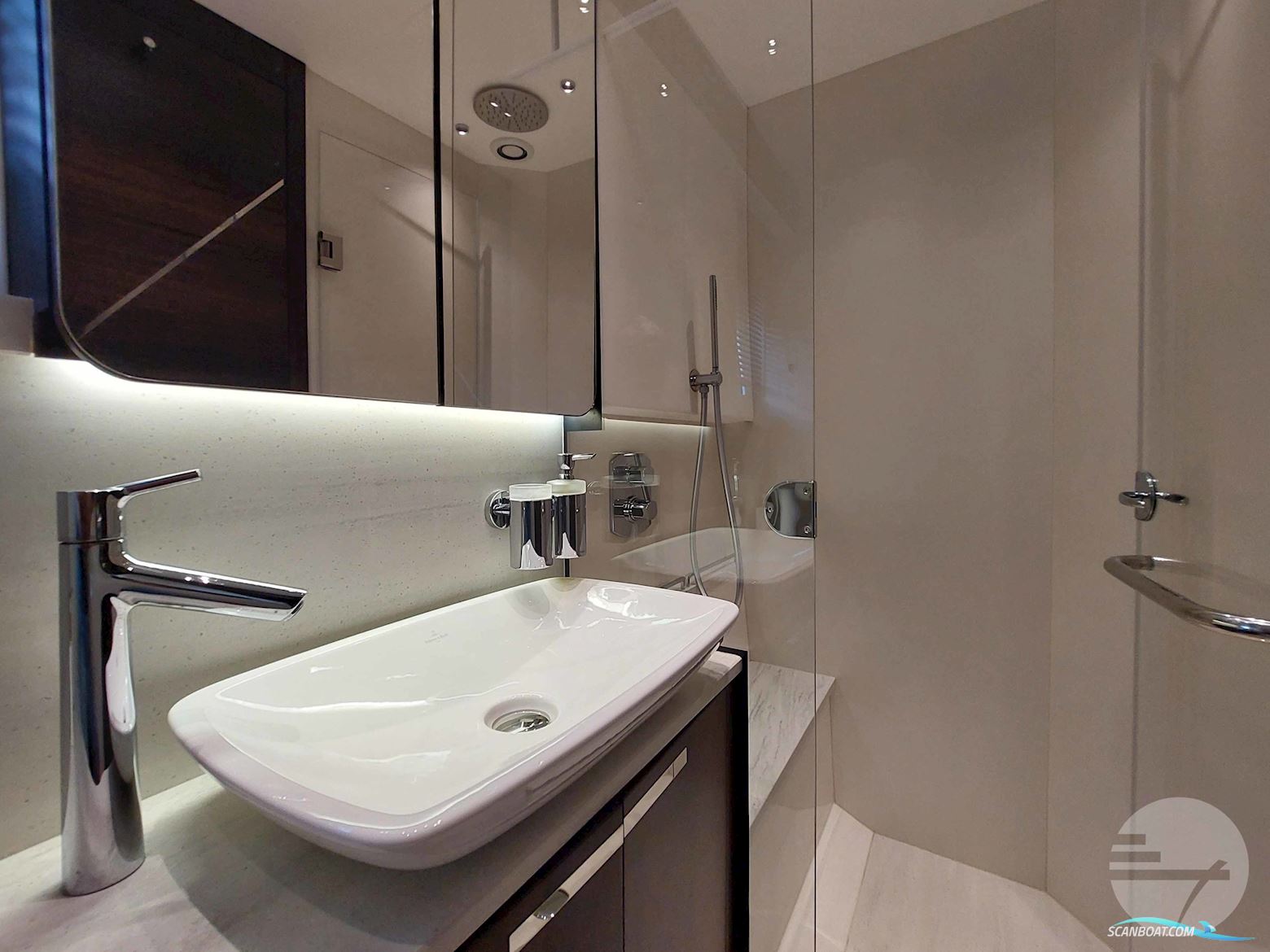 Sunseeker Predator 55 EVO