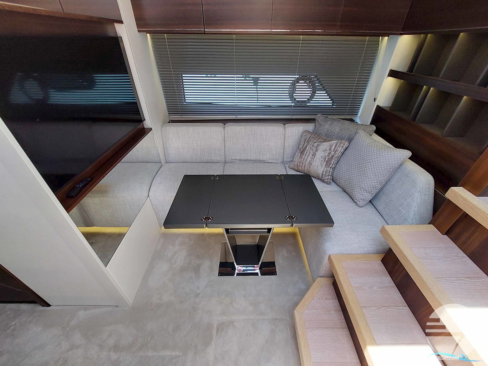 Sunseeker Predator 55 EVO