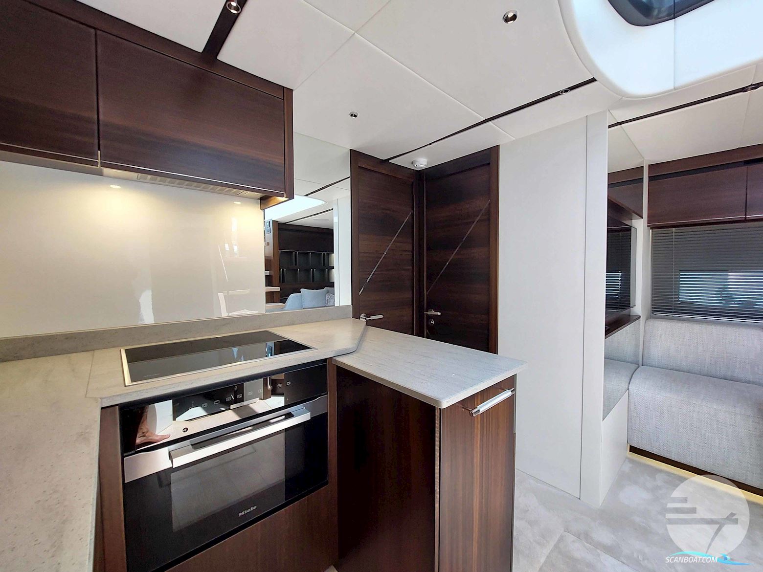 Sunseeker Predator 55 Evo