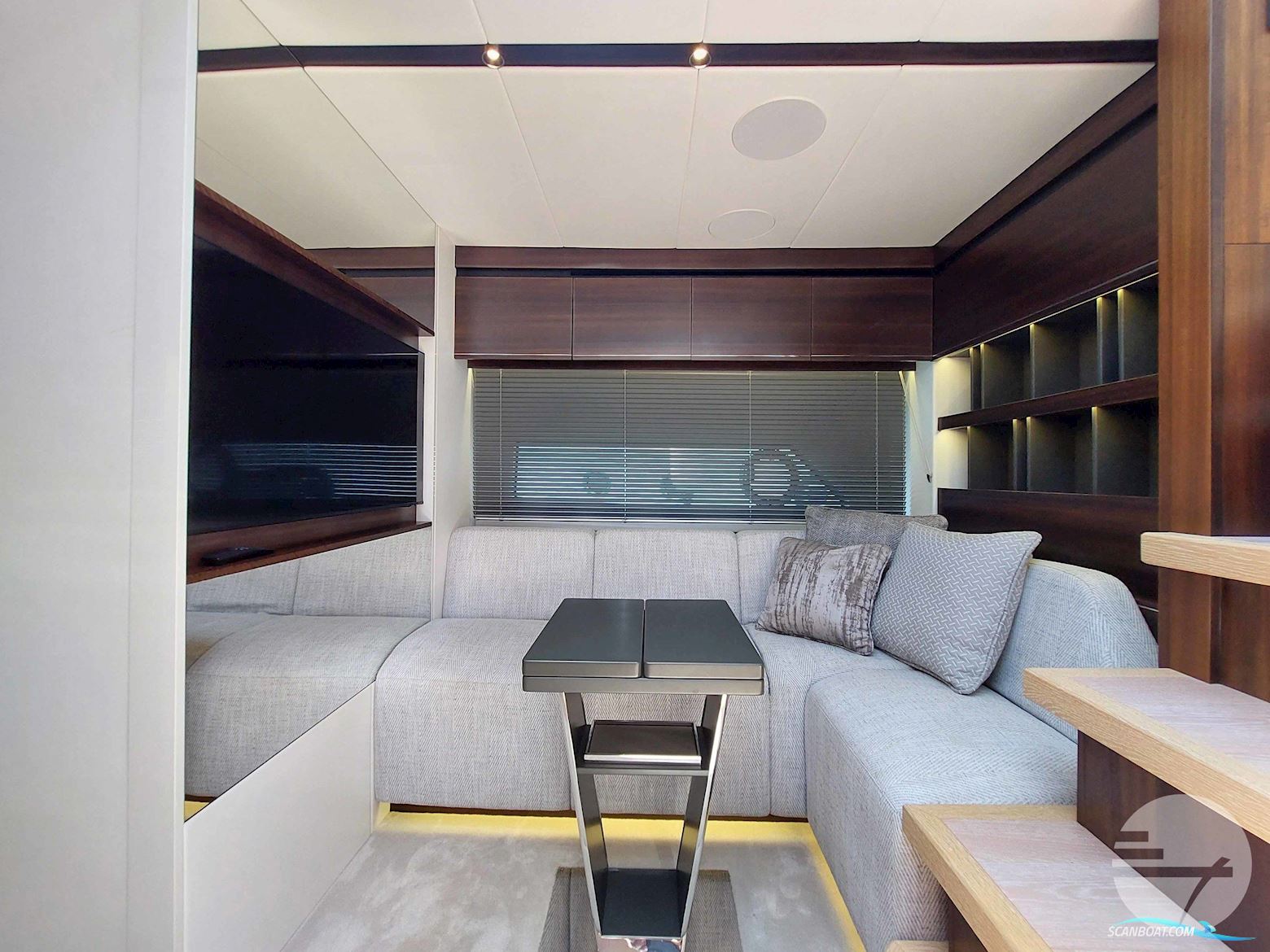 Sunseeker Predator 55 Evo