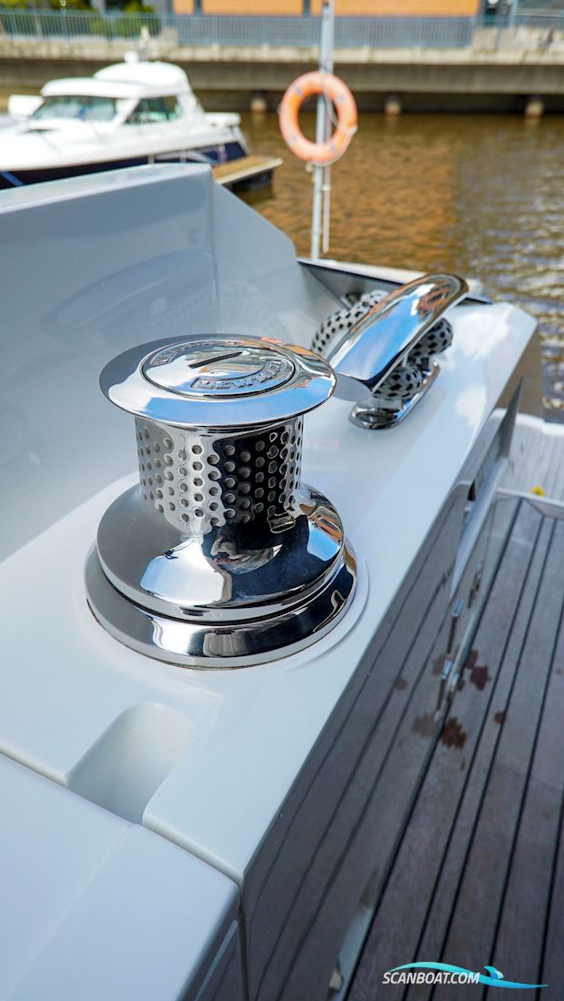 Sunseeker Predator 57