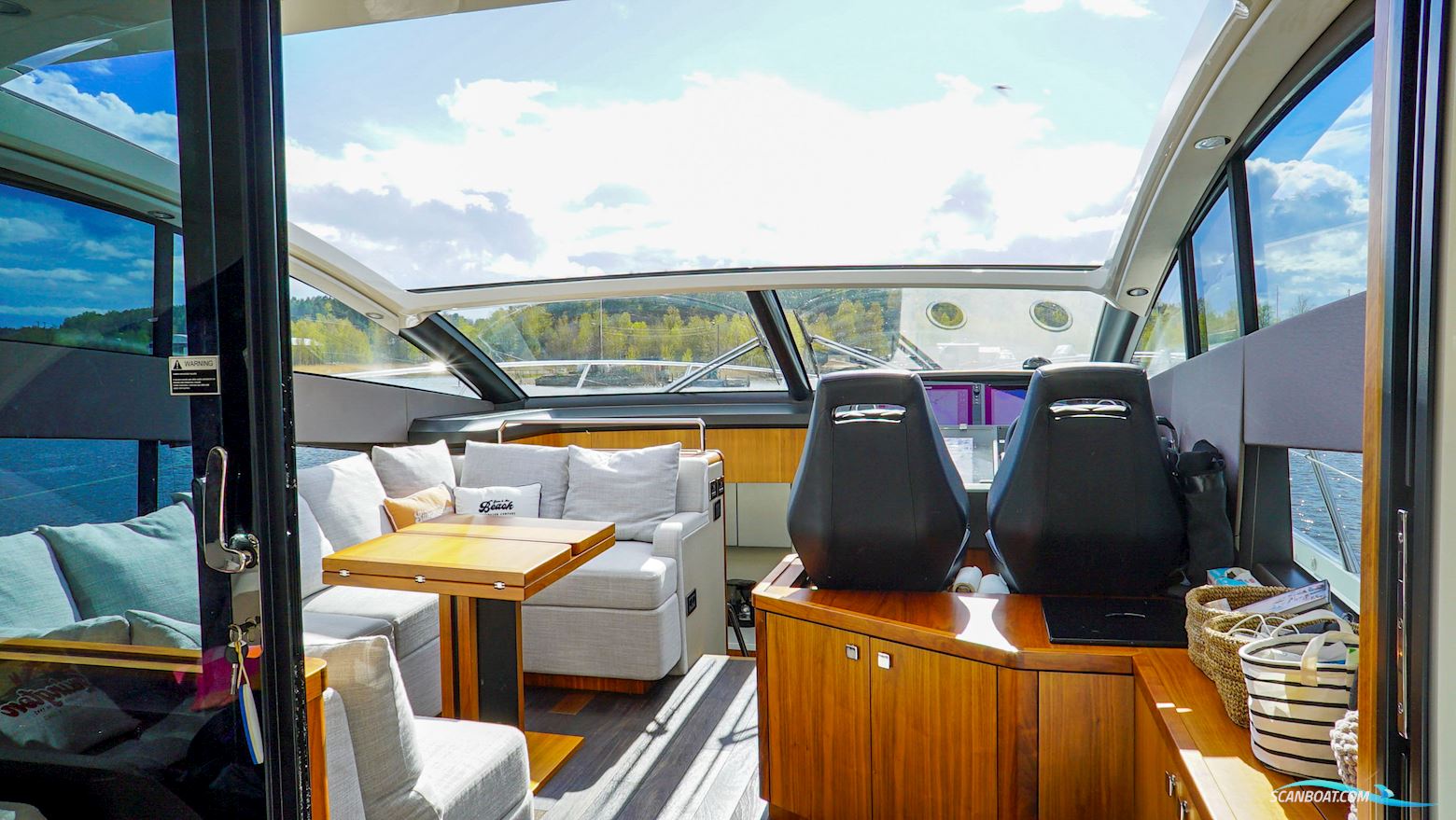Sunseeker Predator 57