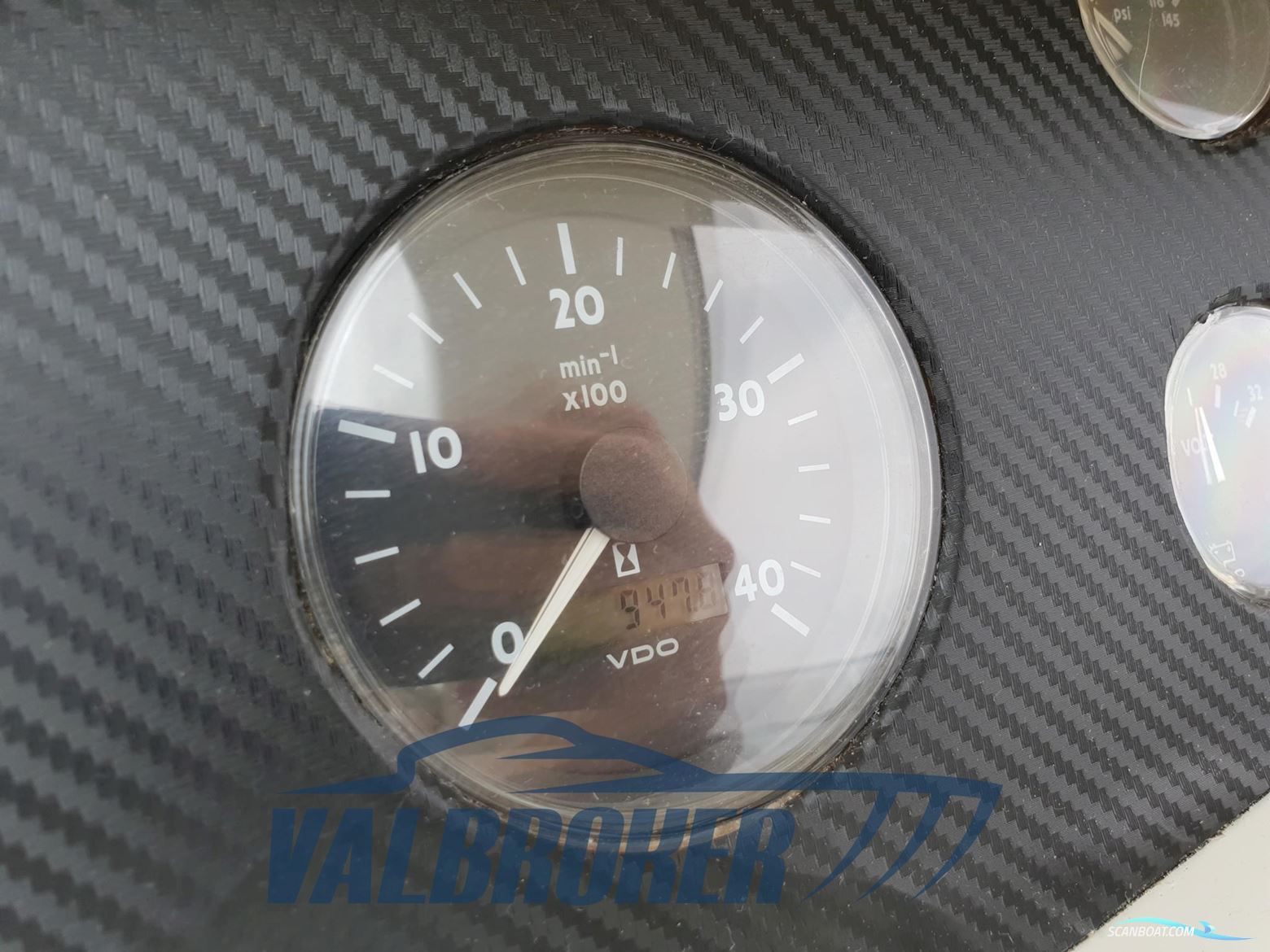 Sunseeker Predator 60