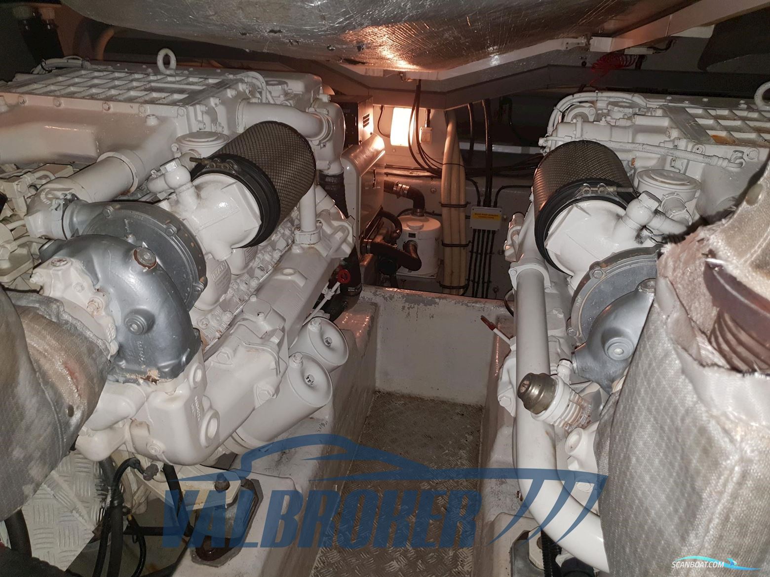 Sunseeker Predator 60