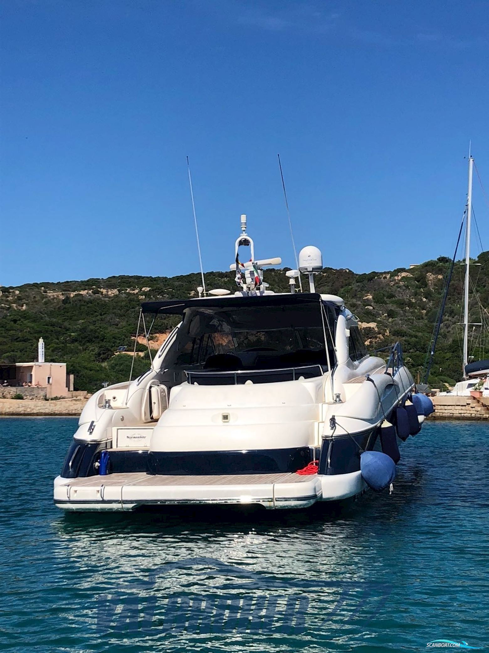 Sunseeker Predator 60