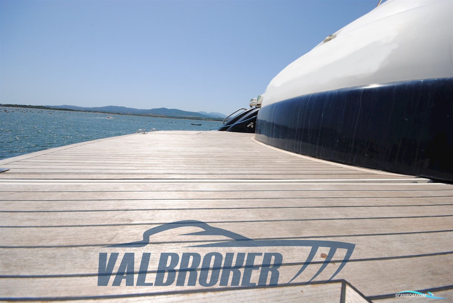 Sunseeker Predator 60