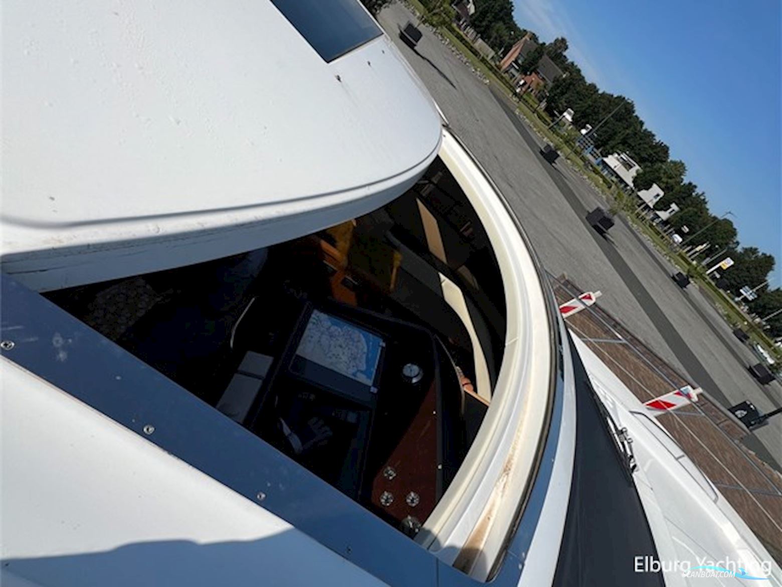 Sunseeker Predator 62 