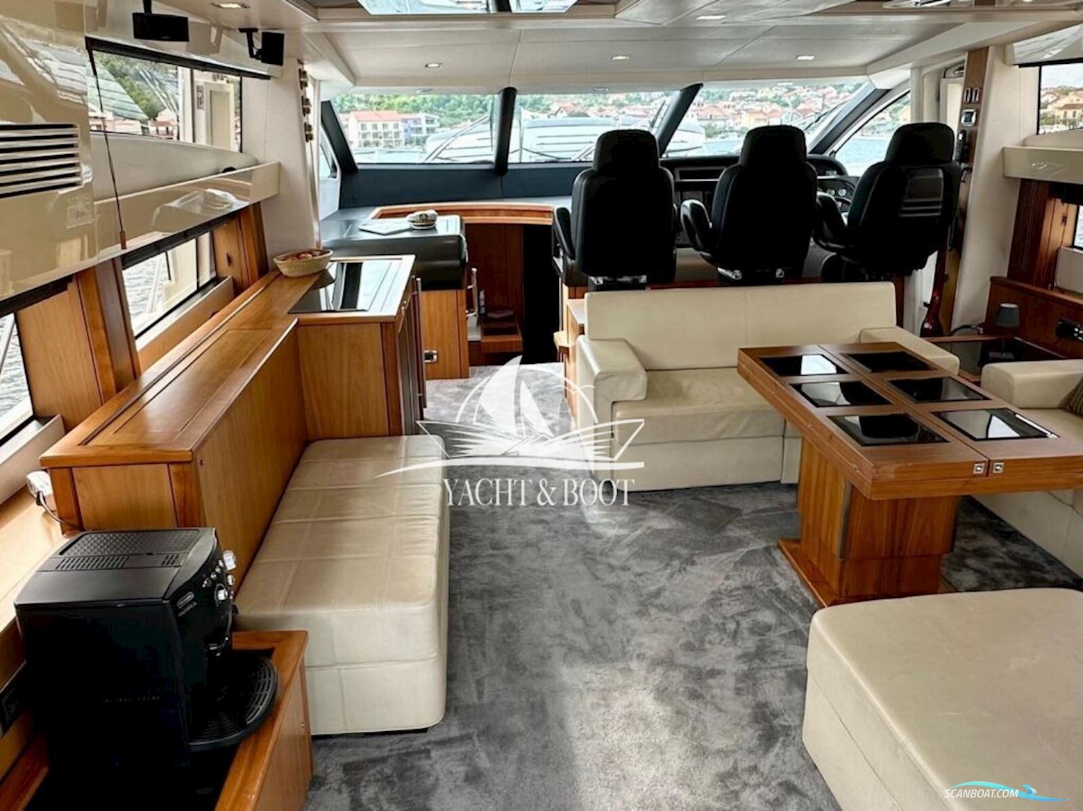Sunseeker Predator 74 Sports Fly