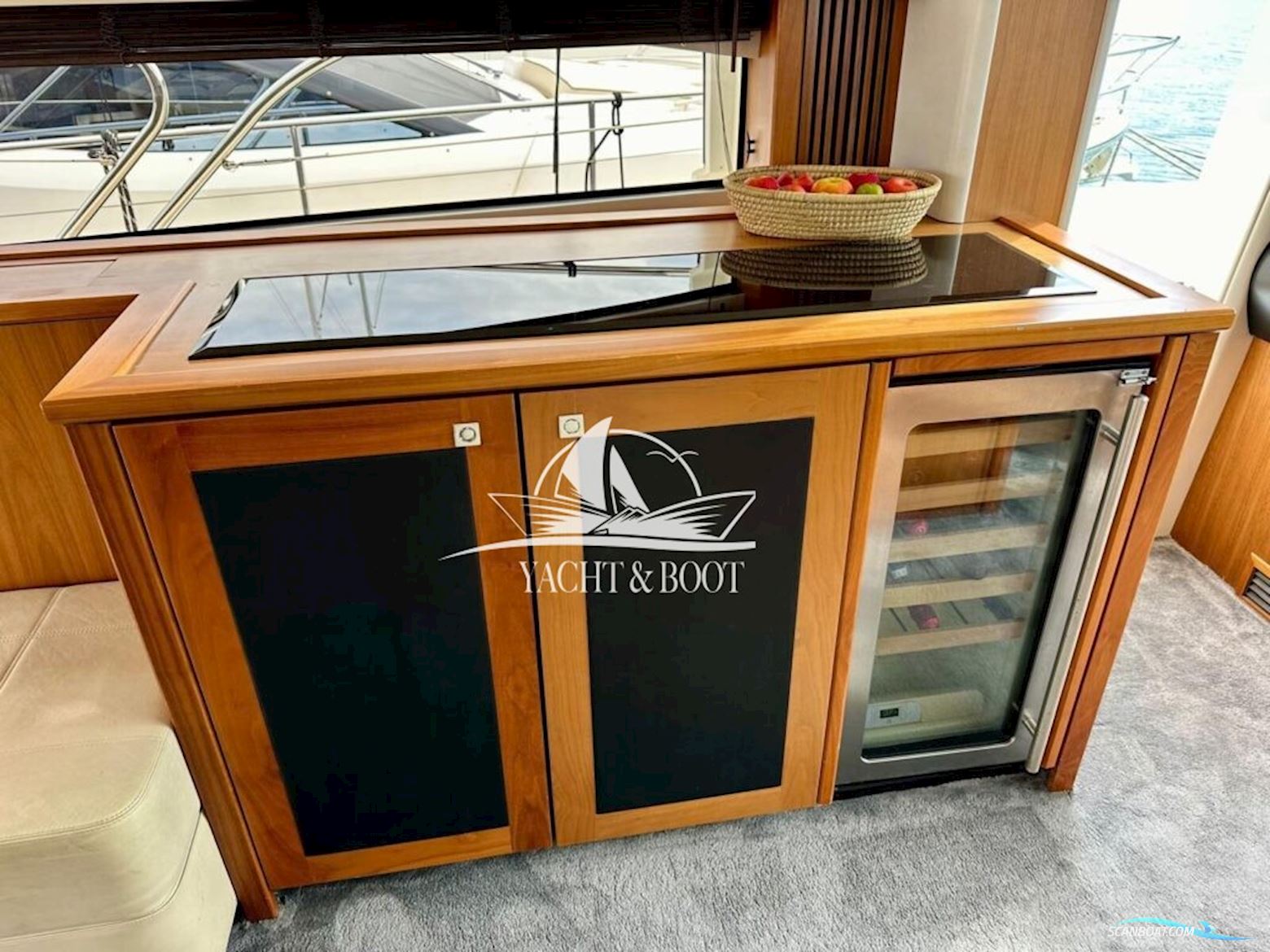 Sunseeker Predator 74 Sports Fly