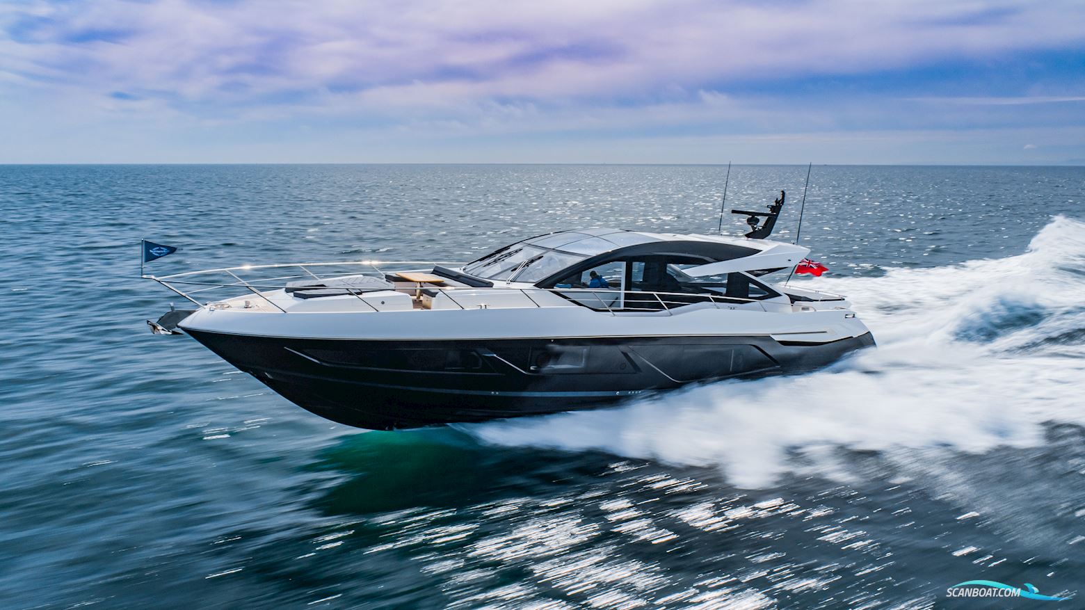 Sunseeker Predator 74 Xps