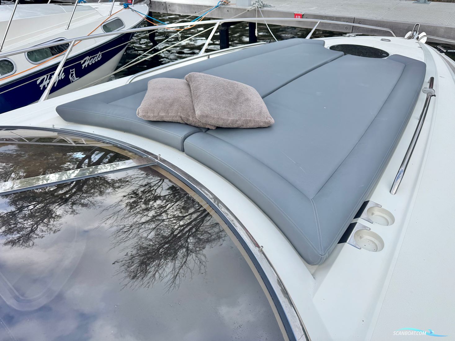 Sunseeker Superhawk 43