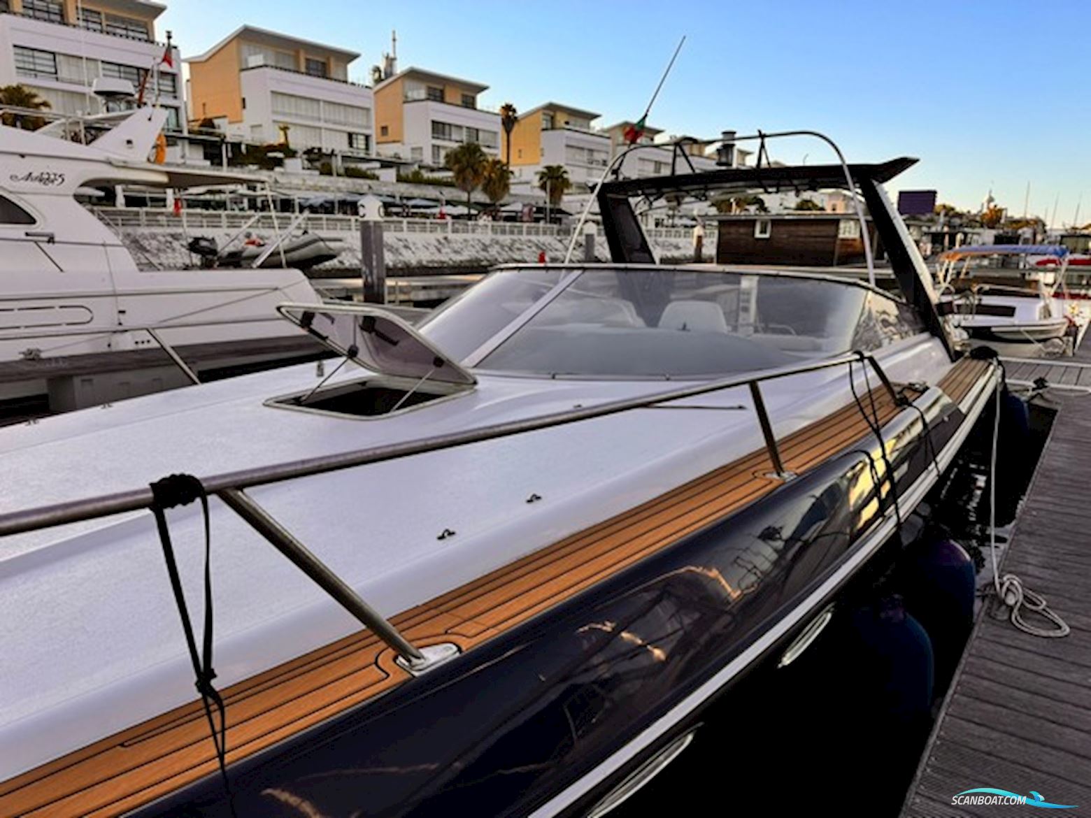 Sunseeker Tomahawk 37