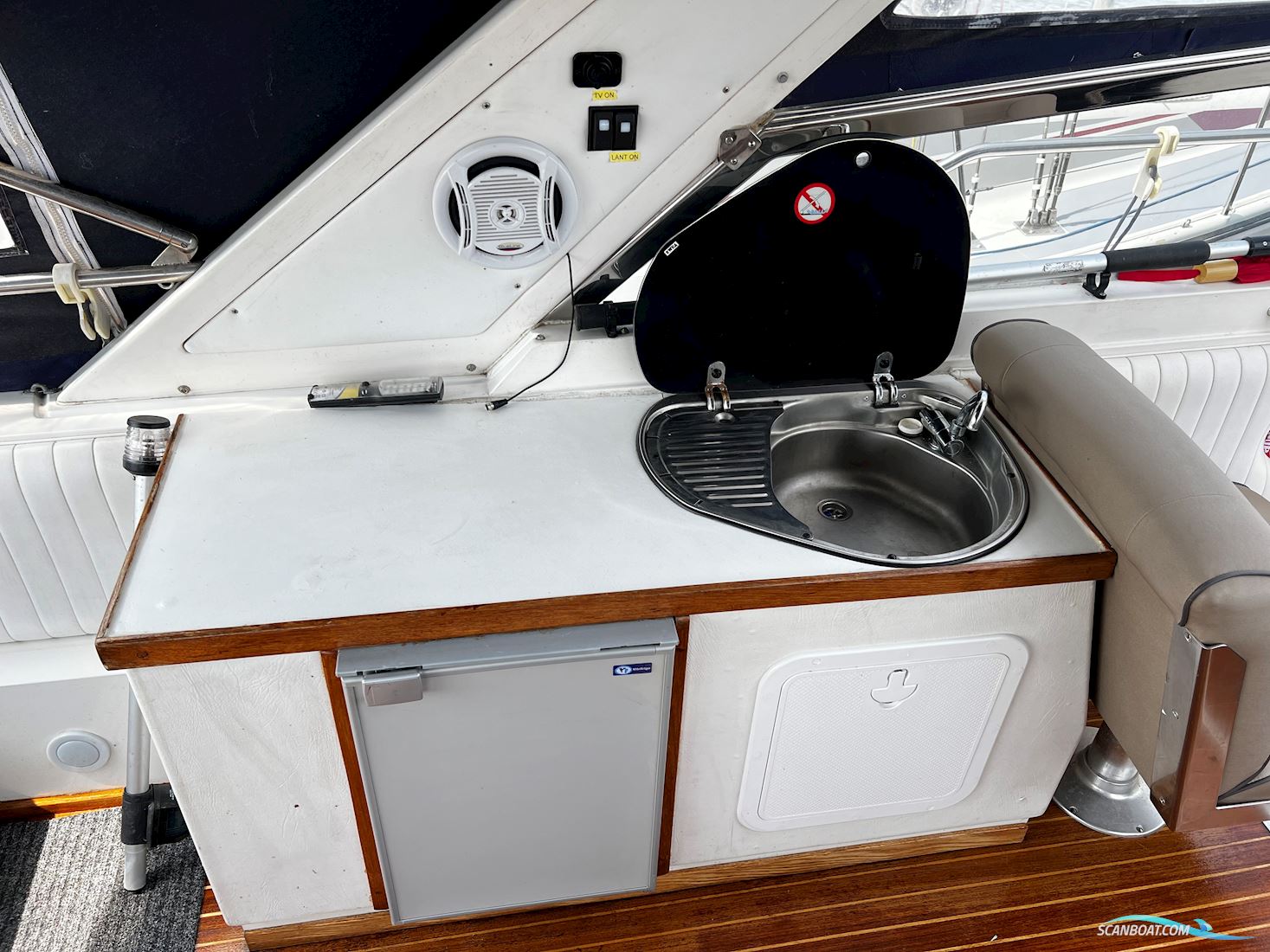 Sunseeker Travado 40