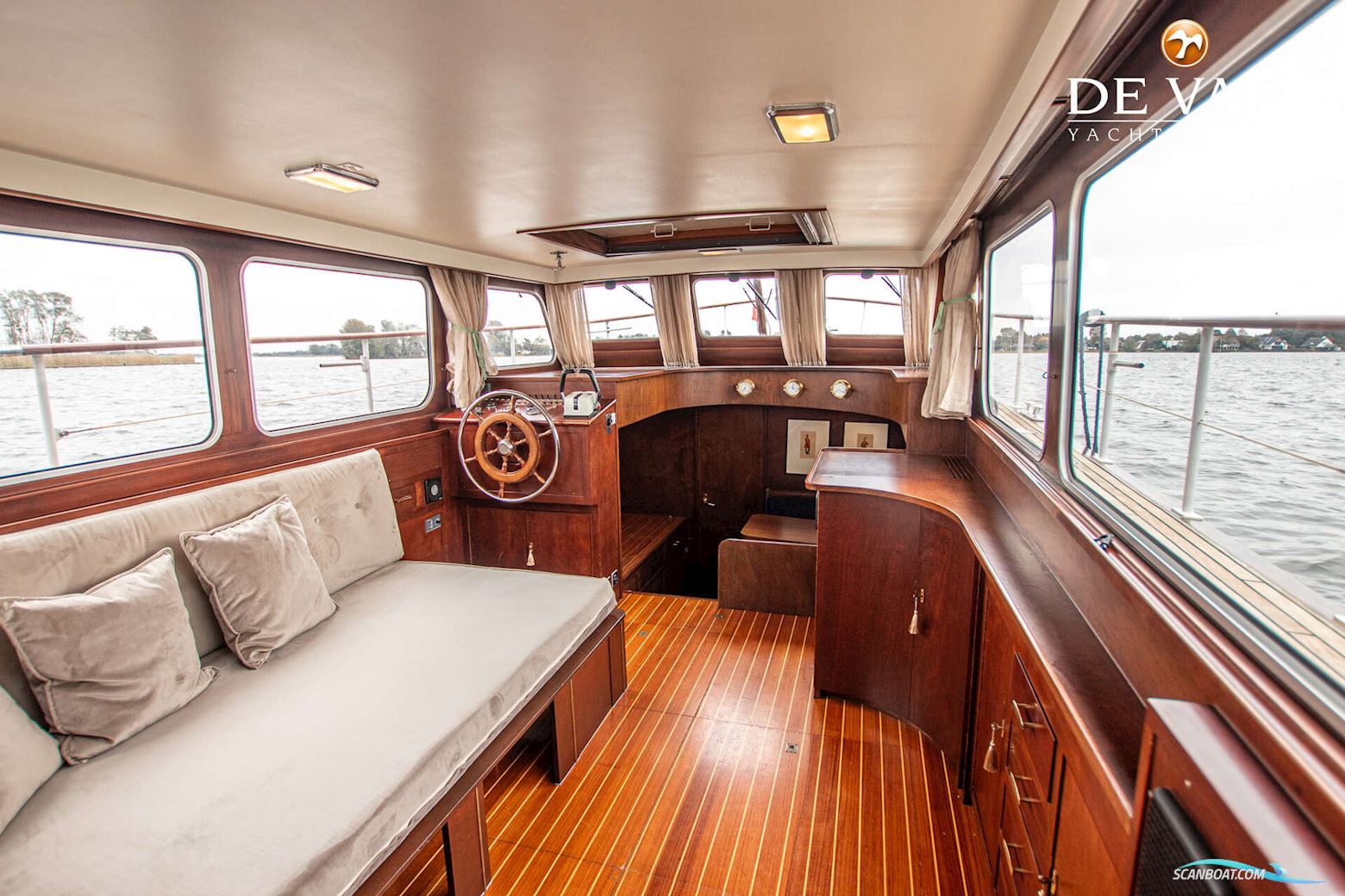 Super Van Craft 1160