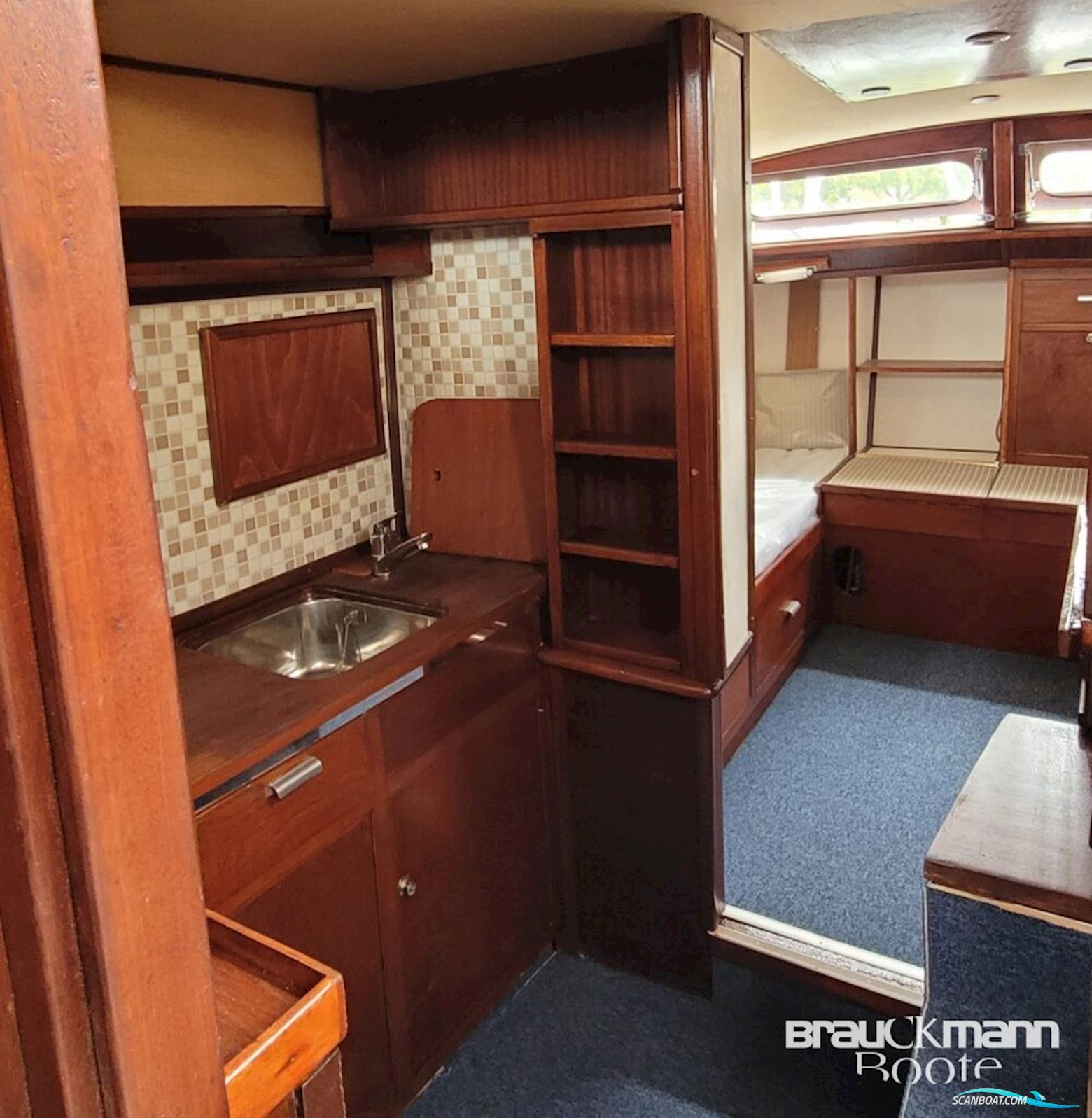 Super Van Craft 1200