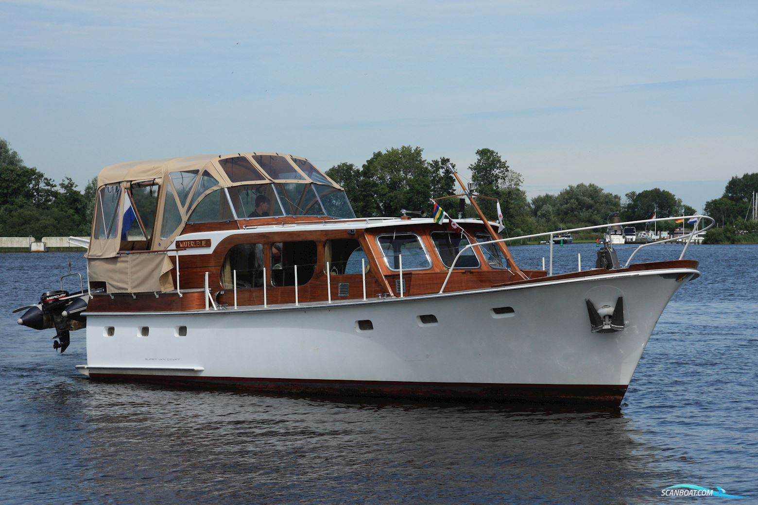 Super Van Craft 1220 Motorboten 1966, met Daf motor, The Netherlands