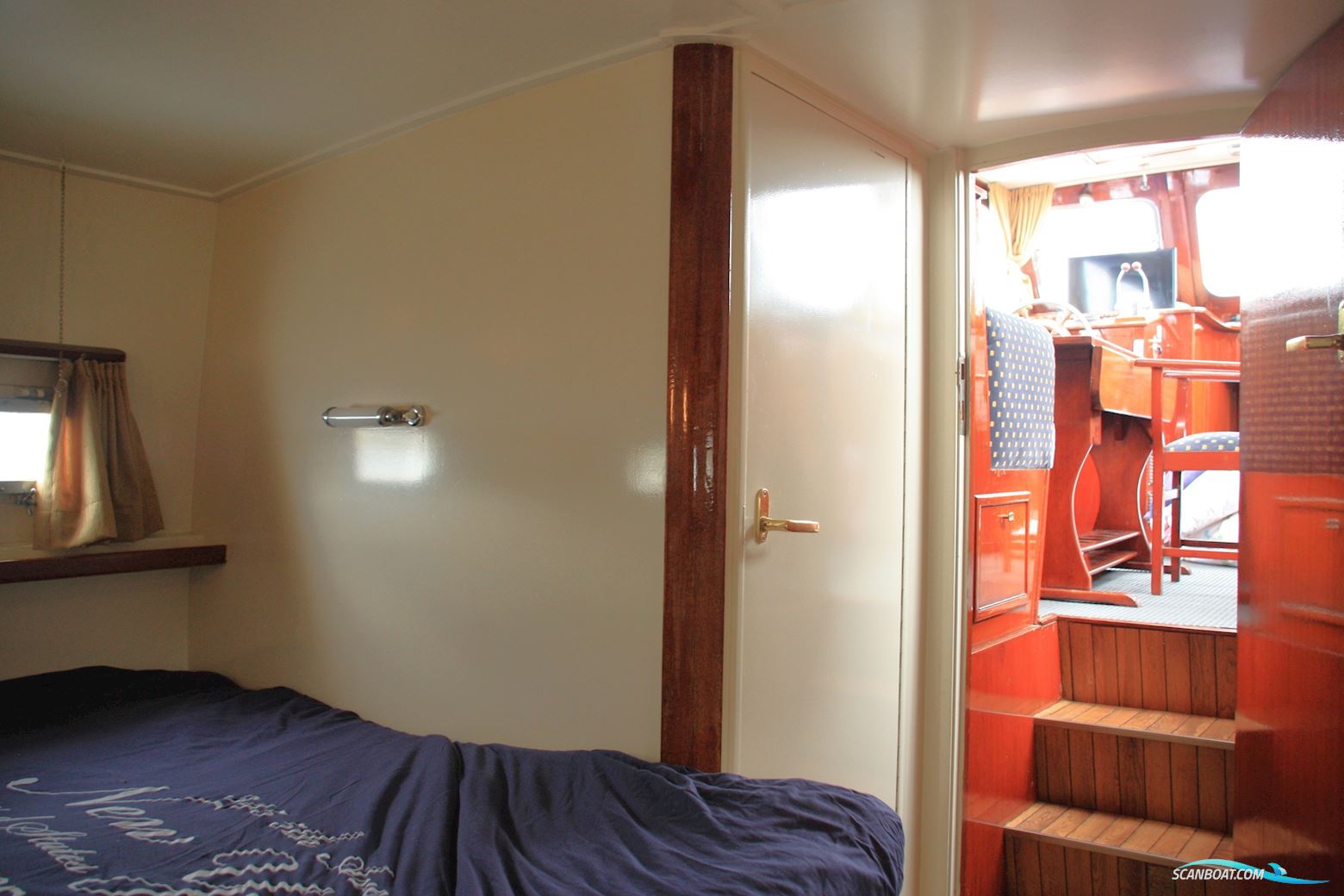 Super Van Craft 1220