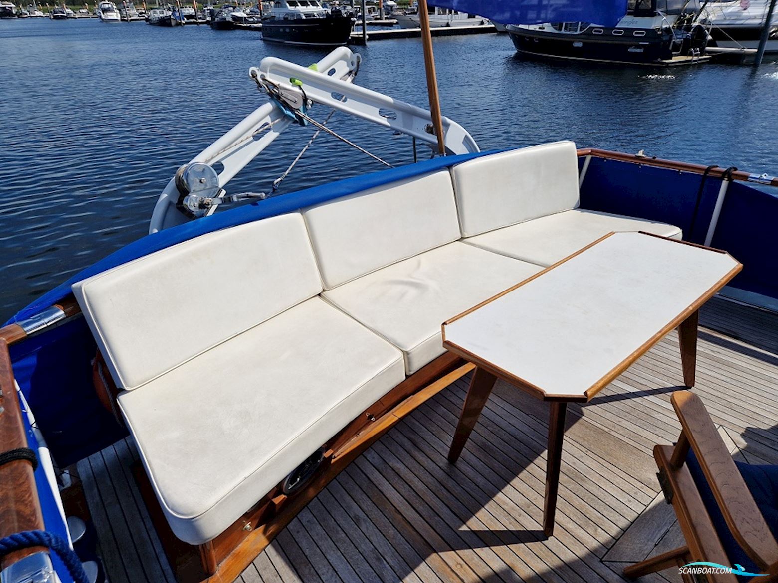 Super Van Craft 12.60 Motorboten 1988, met 2 motor, The Netherlands