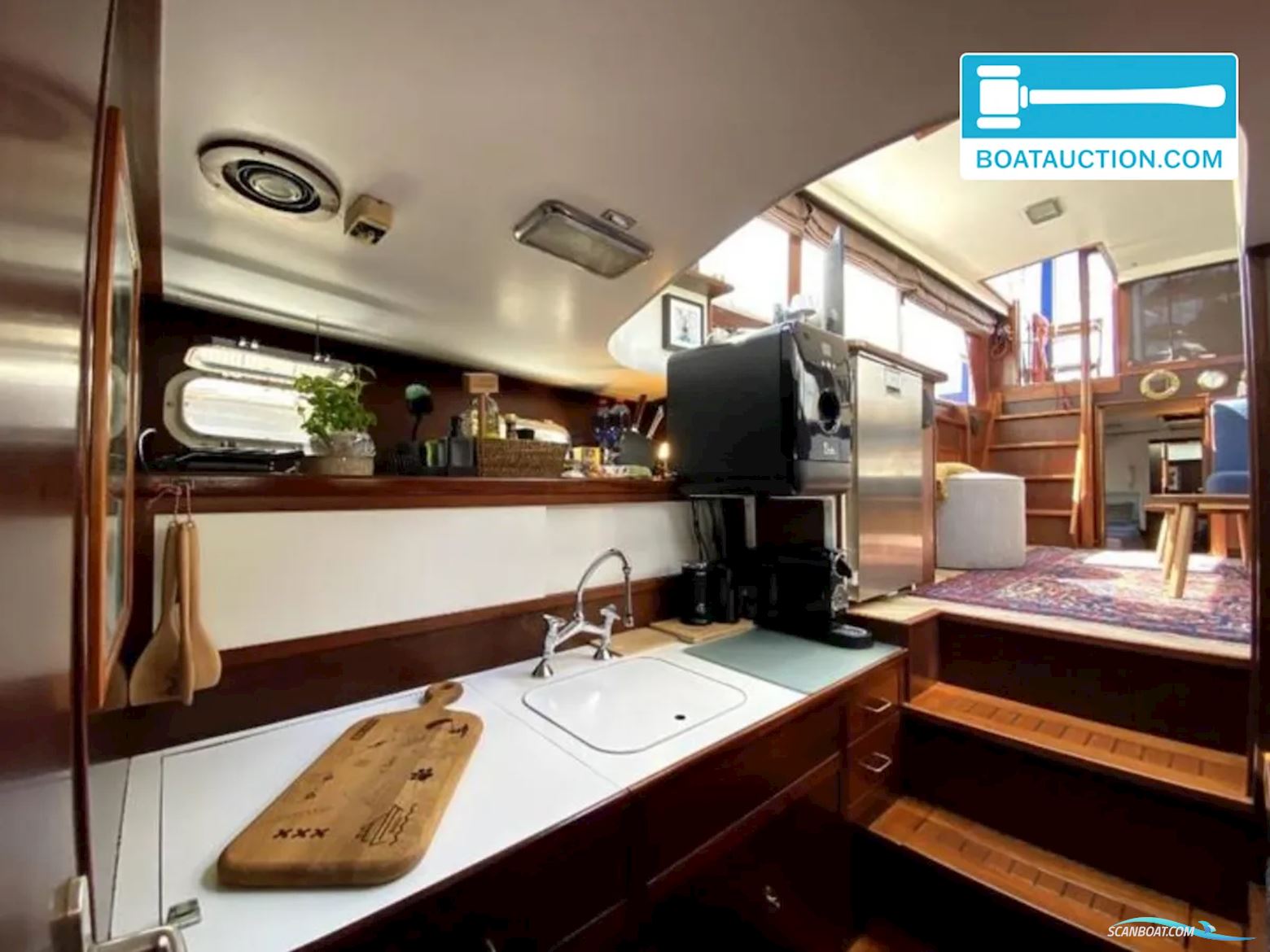 Super Van Craft 1260