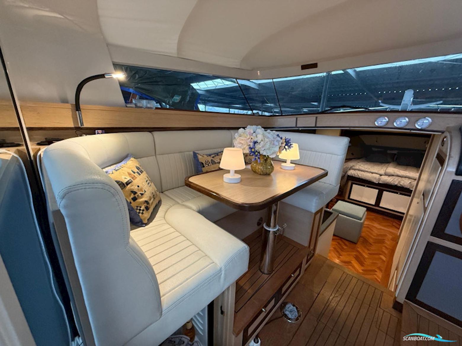 Super Van Craft 13.20 River