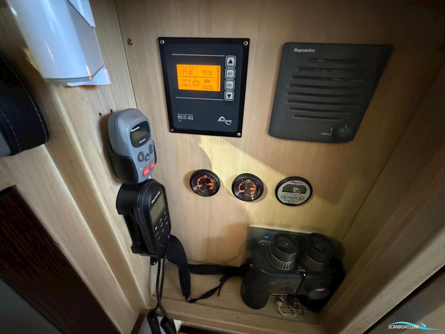 Super Van Craft 13.20 River