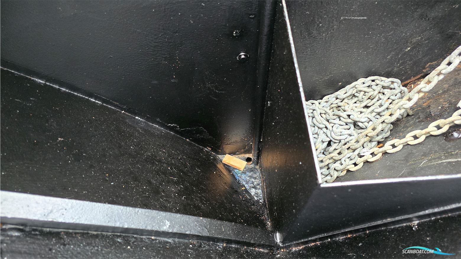 Super Van Craft 13.80