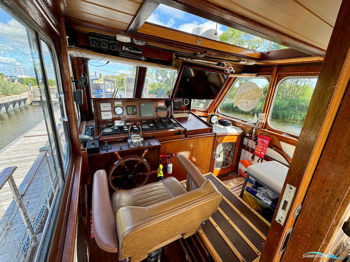 Super Van Craft 13.80