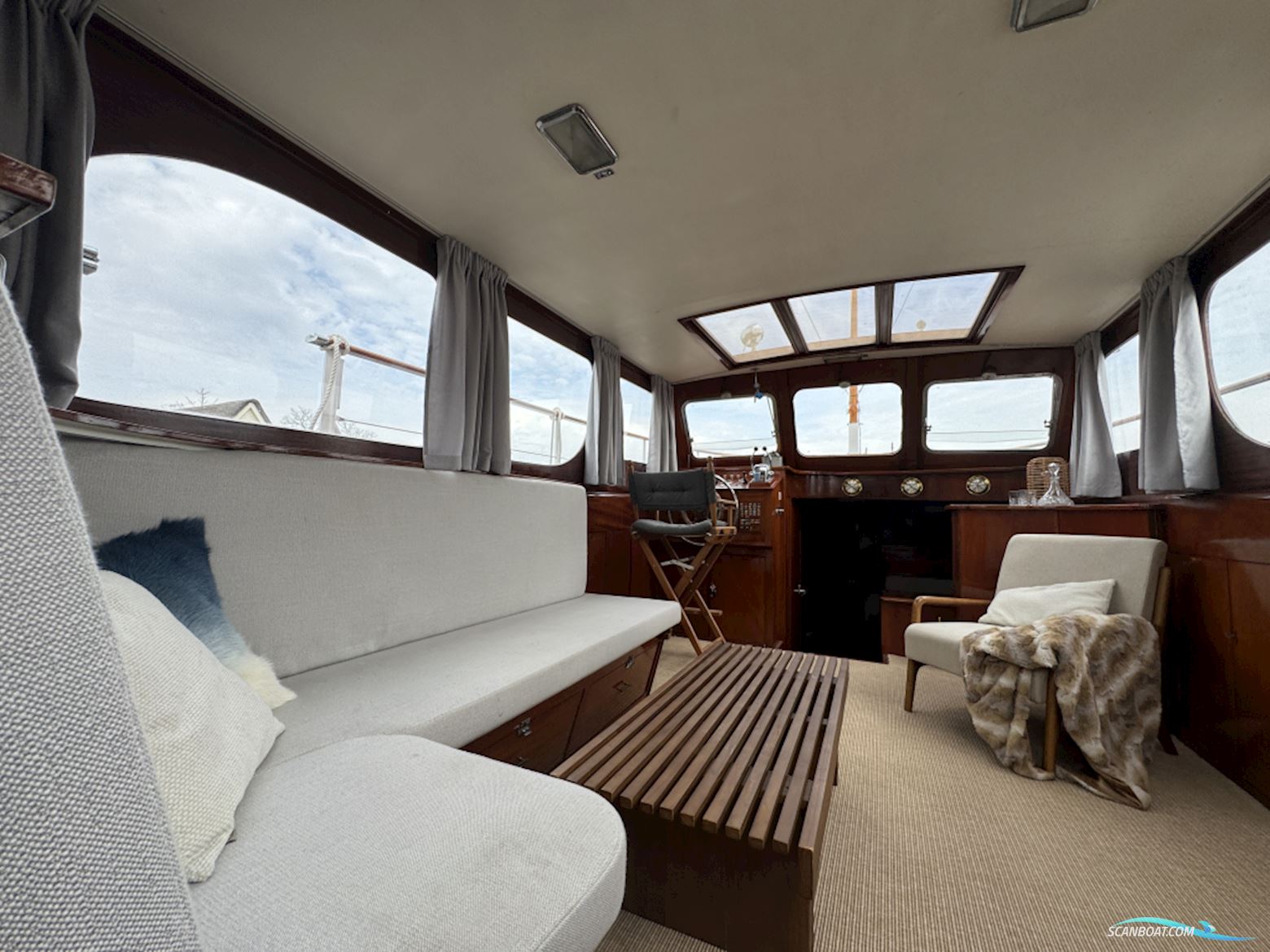 Super Van Craft 13,80