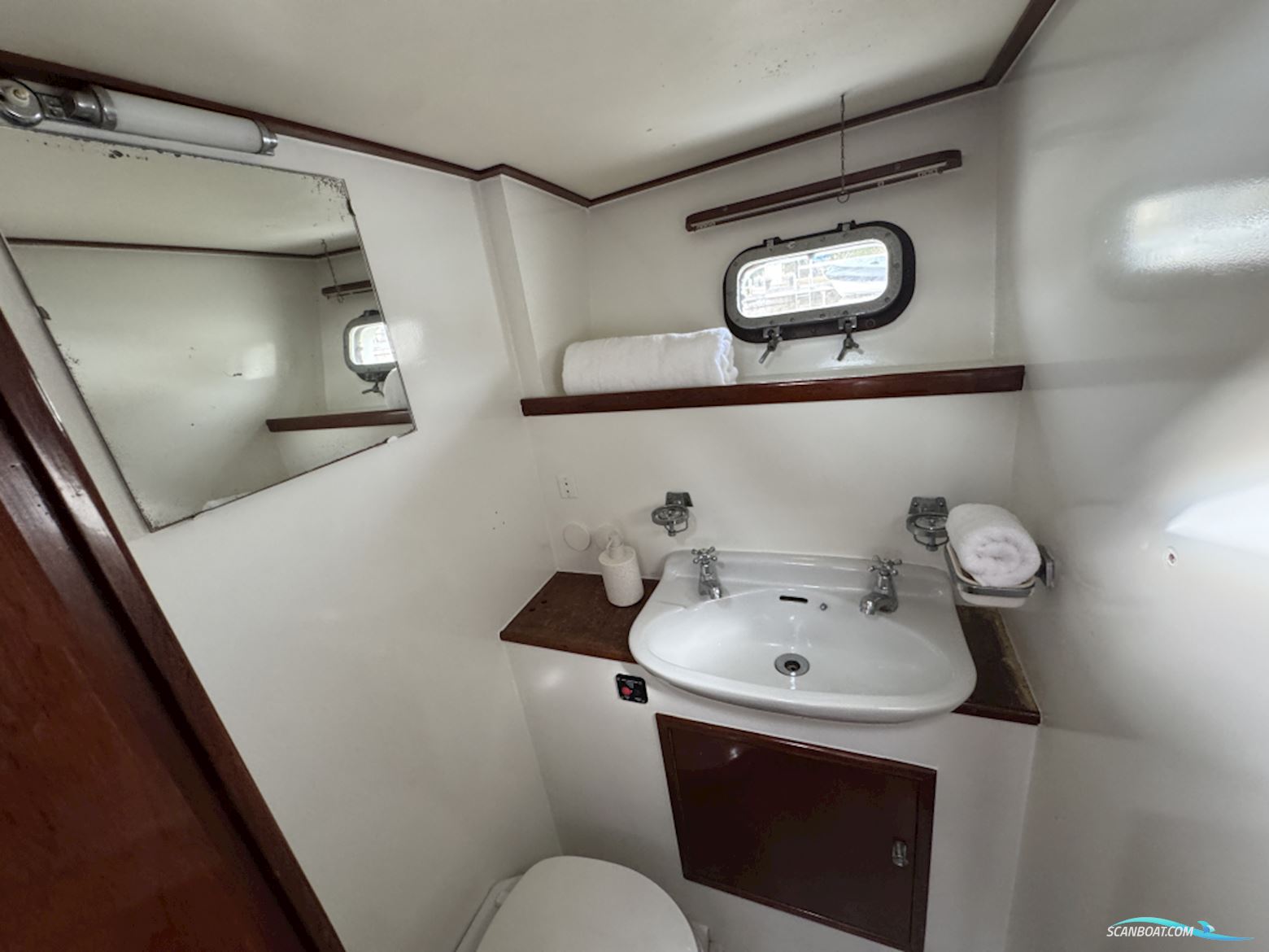 Super Van Craft 13,80
