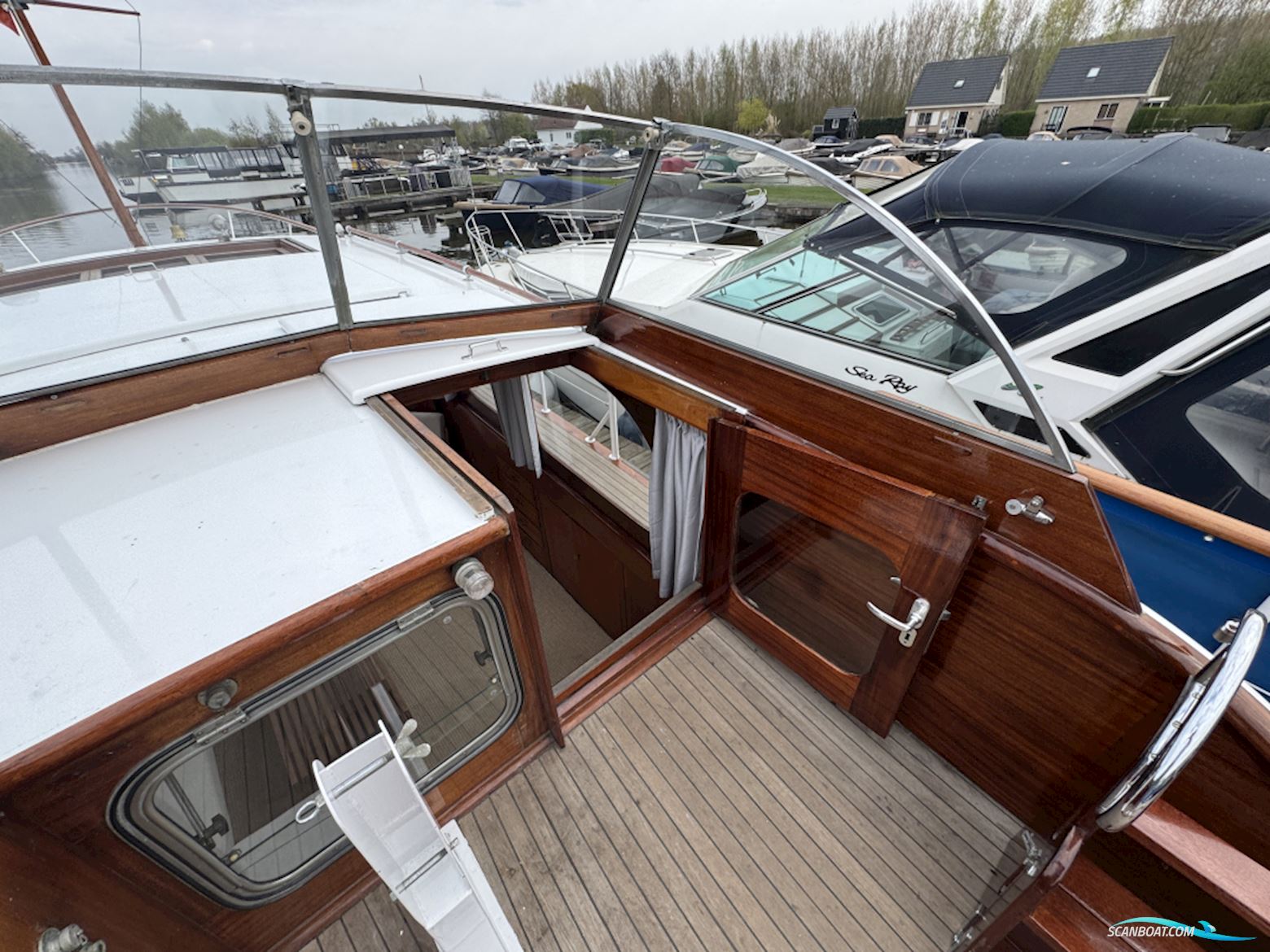 Super Van Craft 13,80
