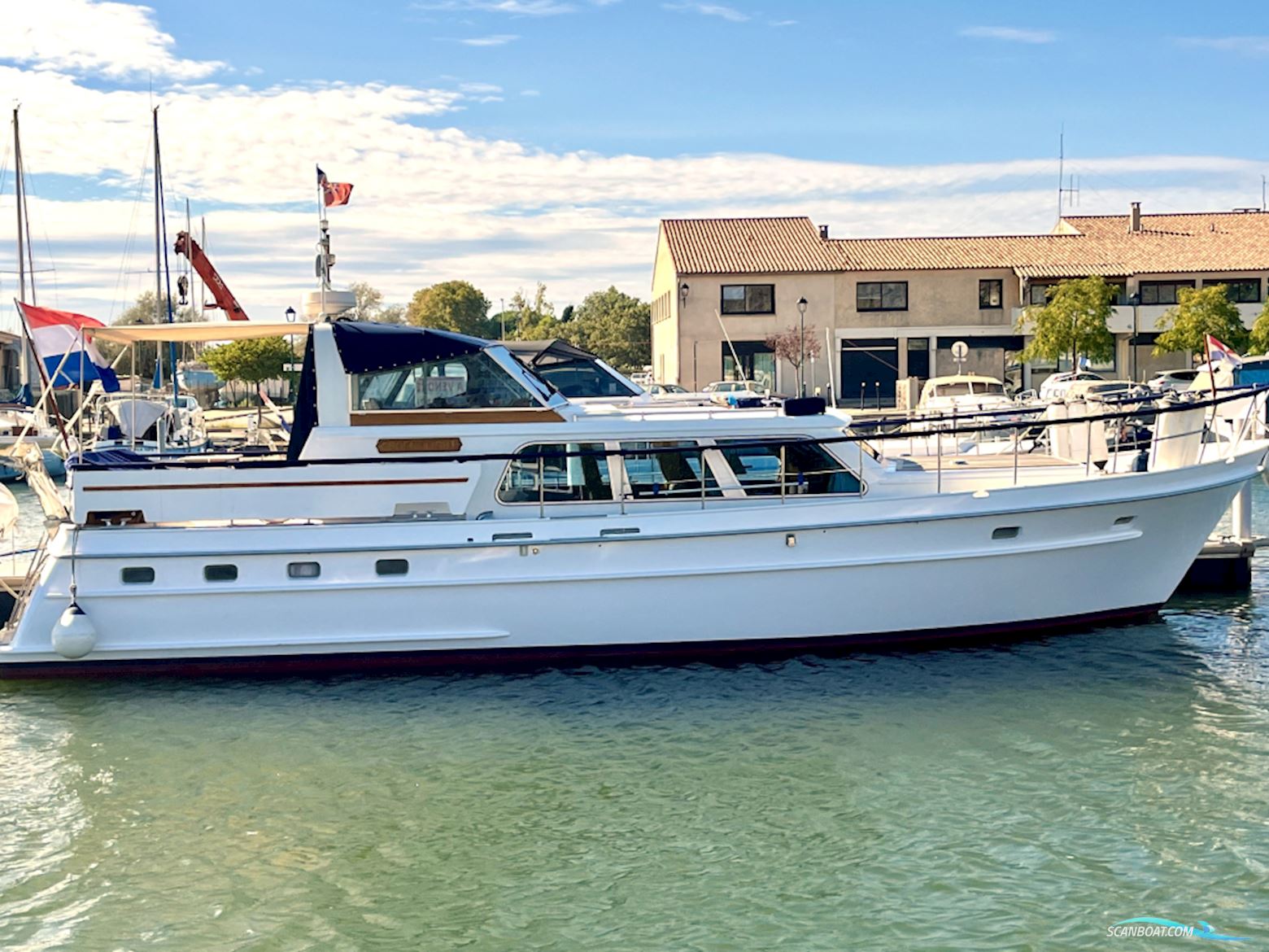 Super Van Craft 14.80