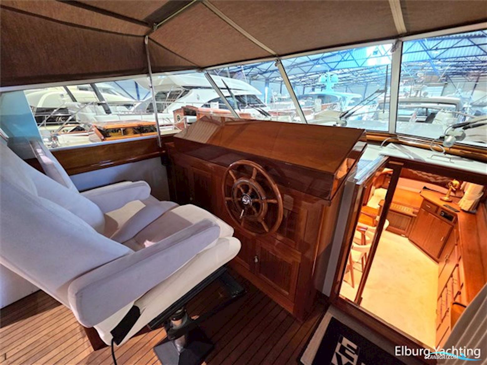 Super Van Craft 14.95 - France Proof