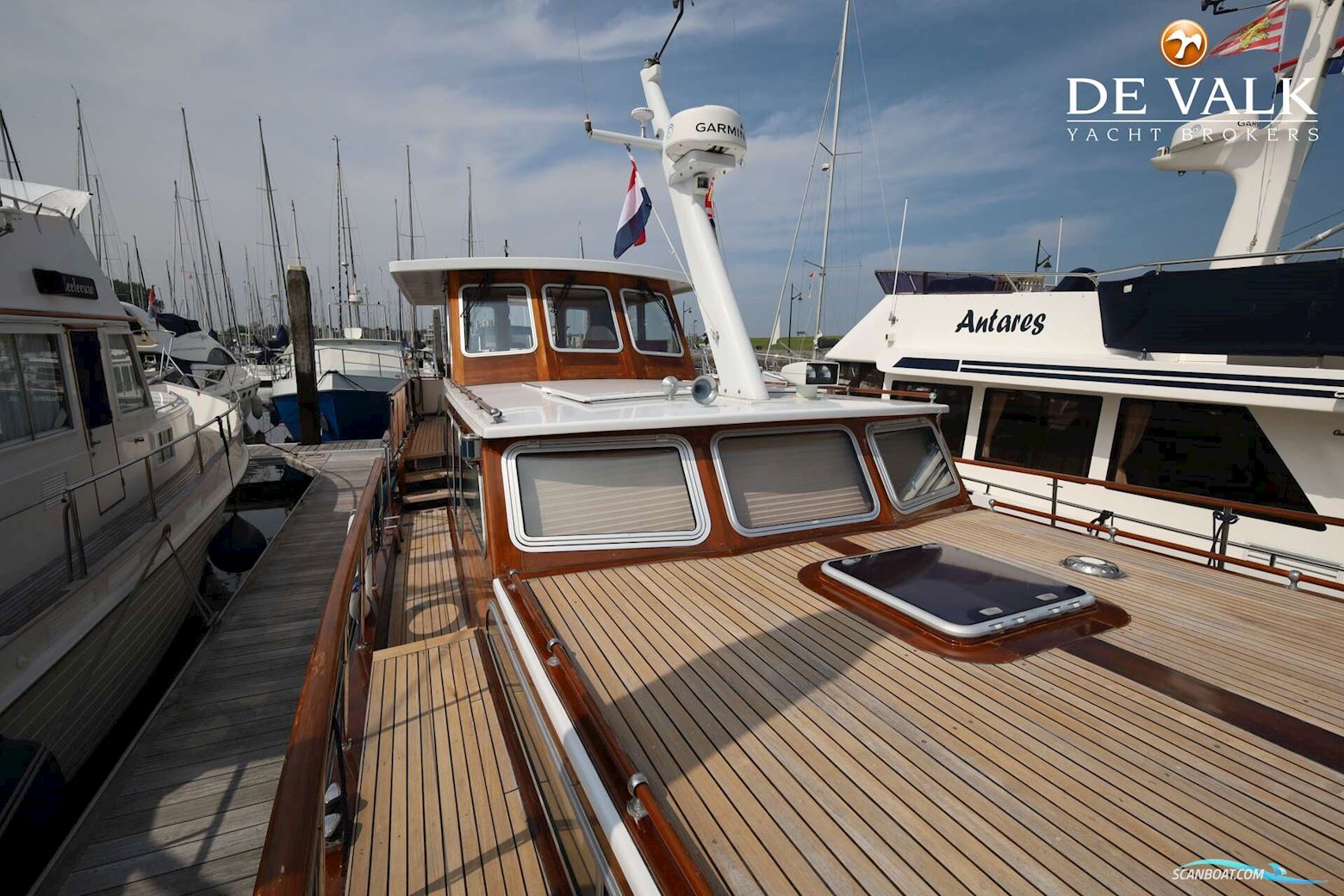 Super Van Craft 1570