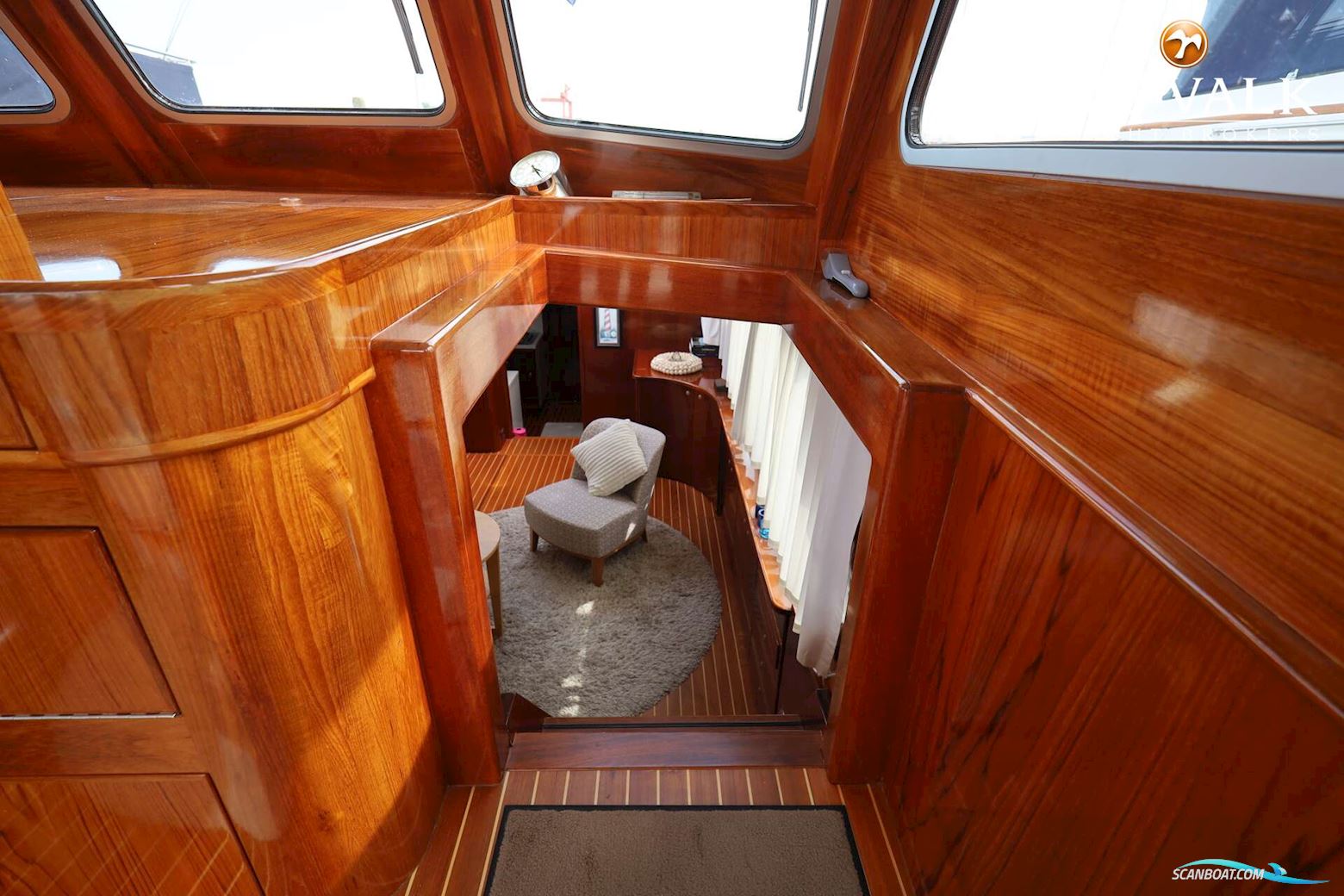 Super Van Craft 1570