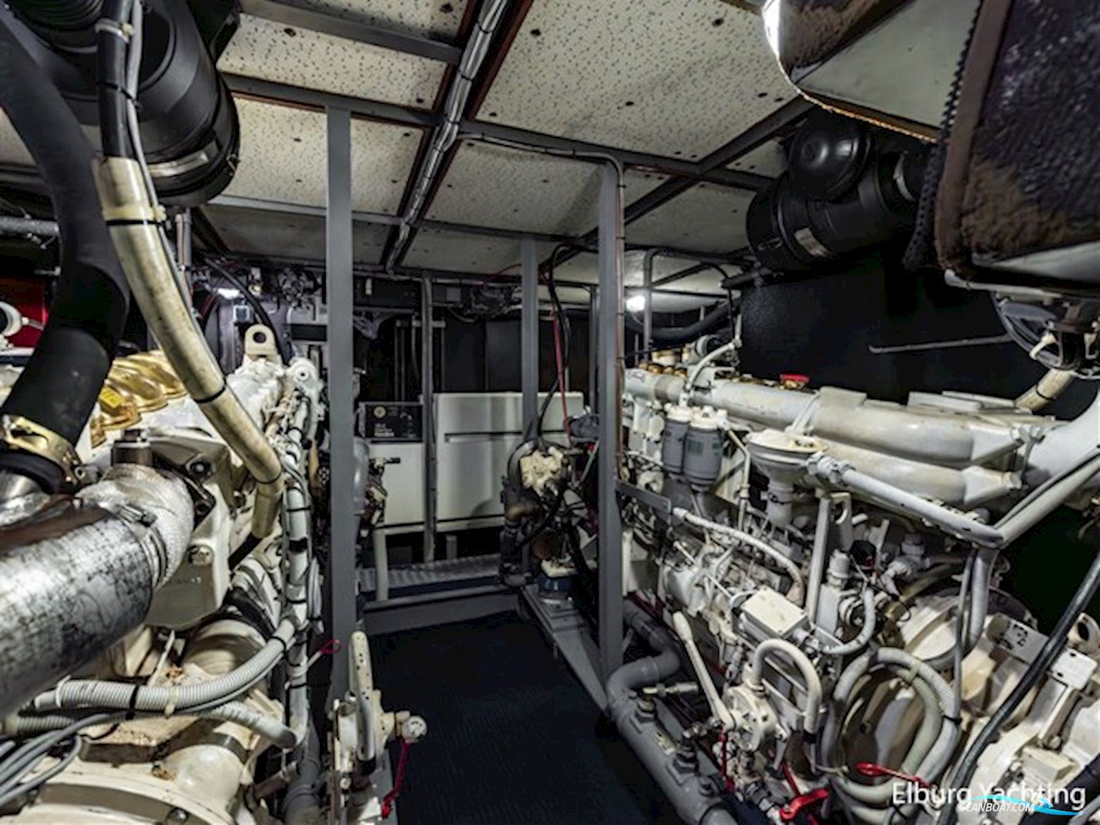 Super van Craft 18.60 - Vast Stuurhuis 