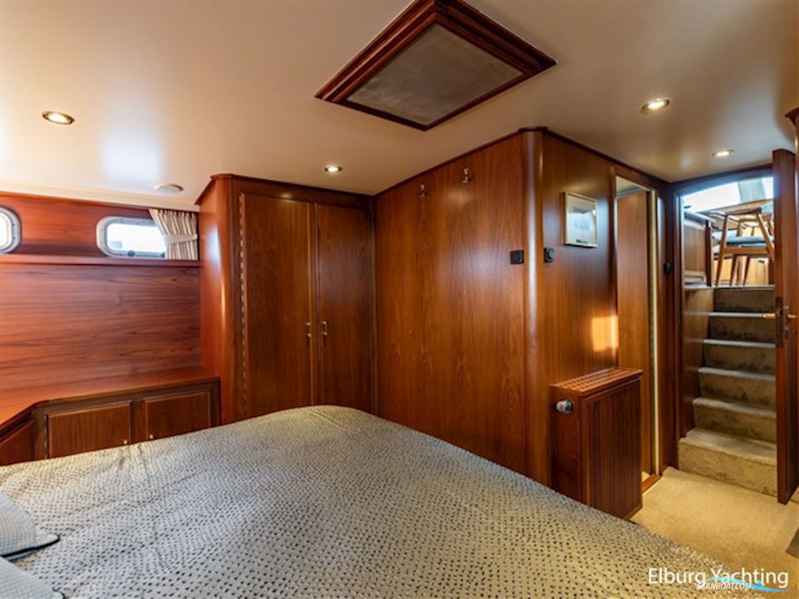 Super Van Craft 18.60 - Vast Stuurhuis